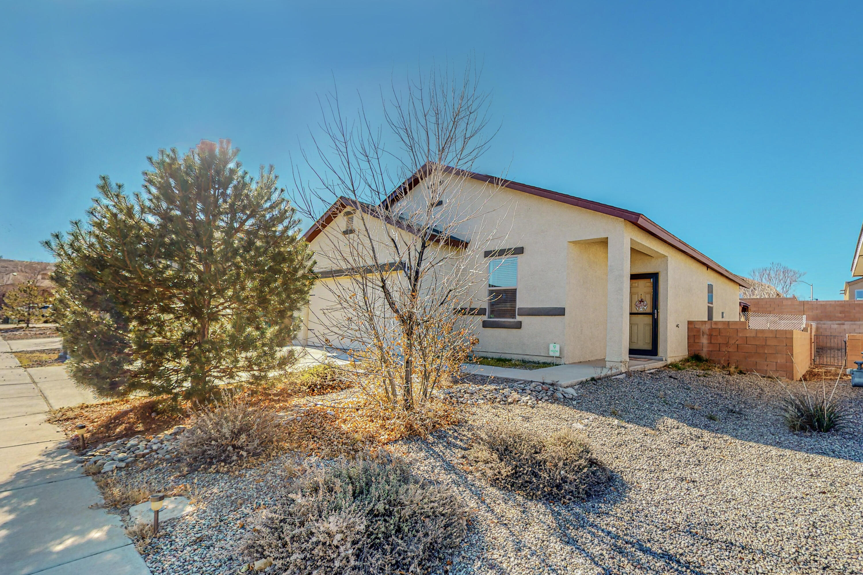 1709 CHISHOLM Trail NE