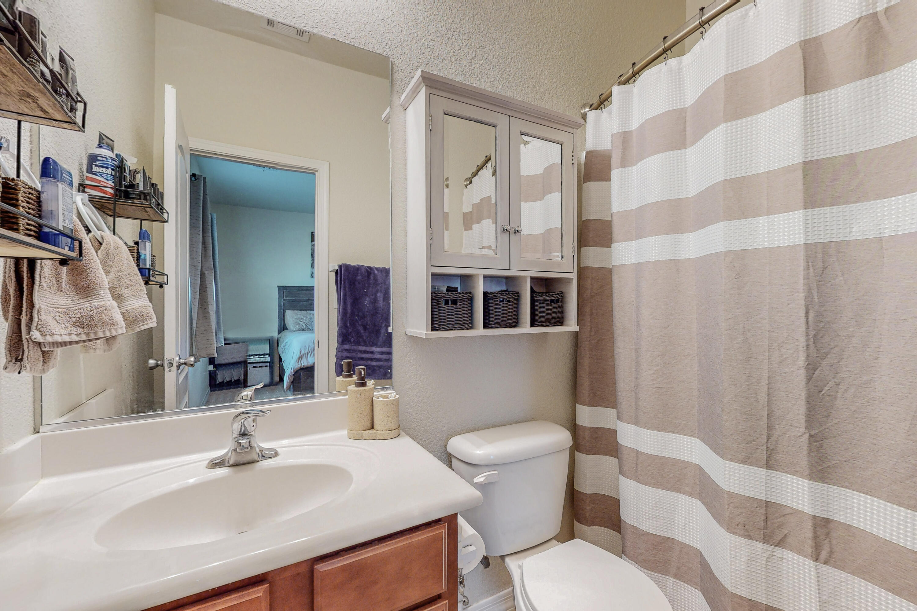 1709 CHISHOLM Trail NE