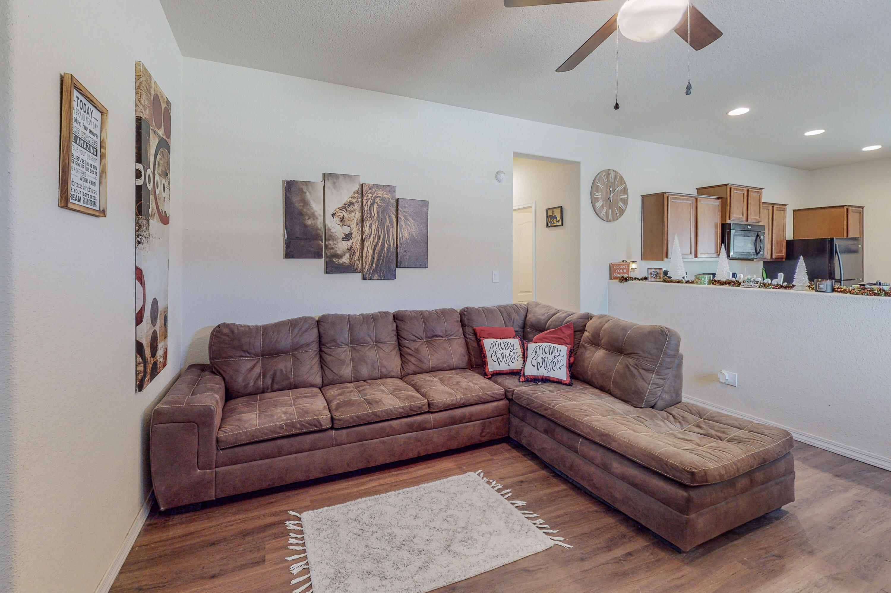 1709 CHISHOLM Trail NE