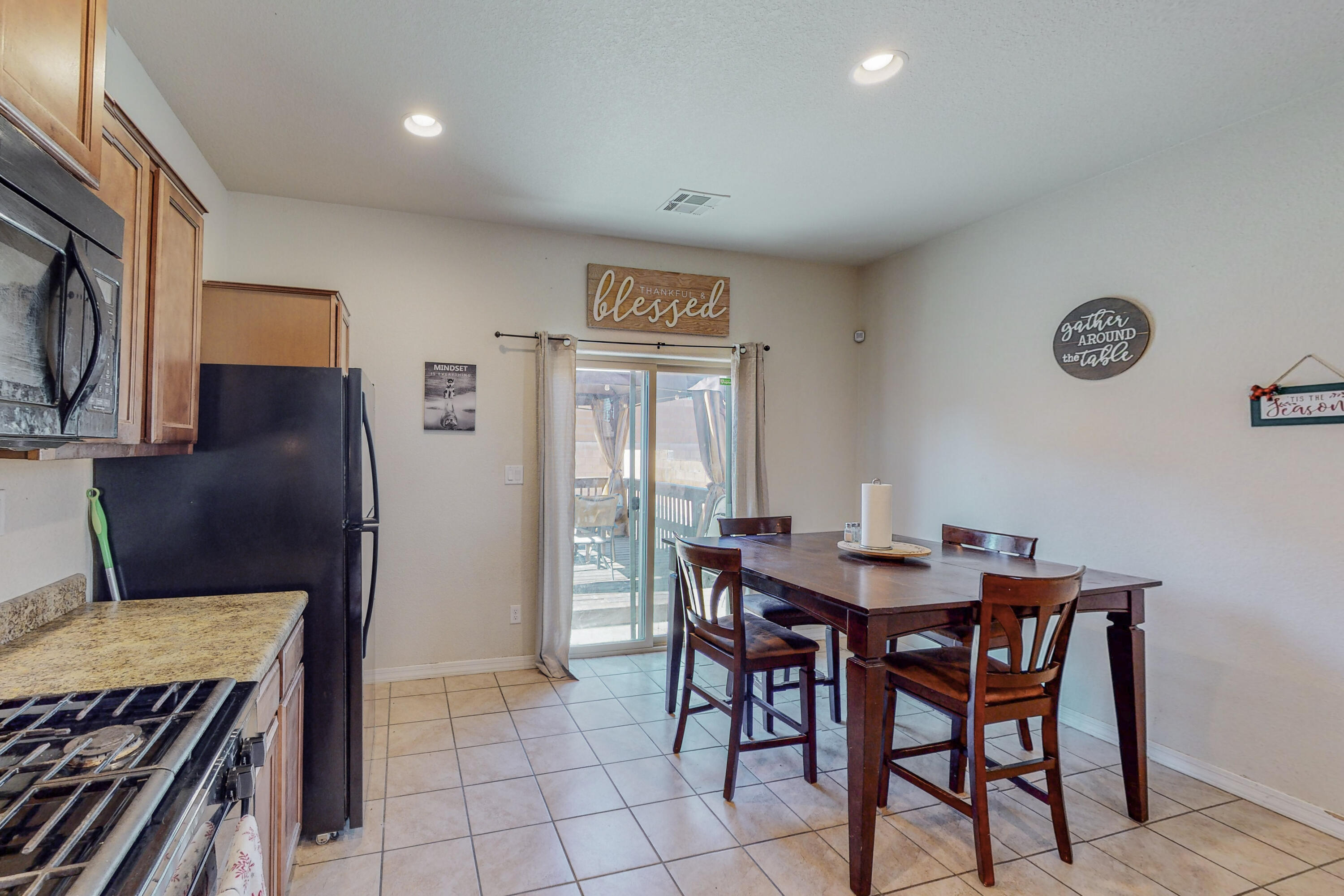 1709 CHISHOLM Trail NE