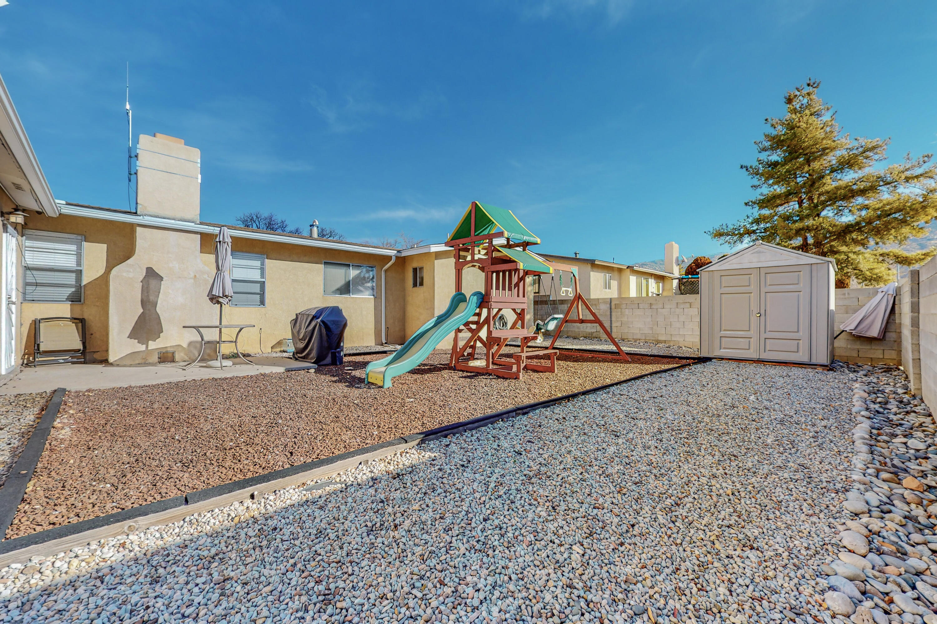 11904 PALO DURO Avenue NE