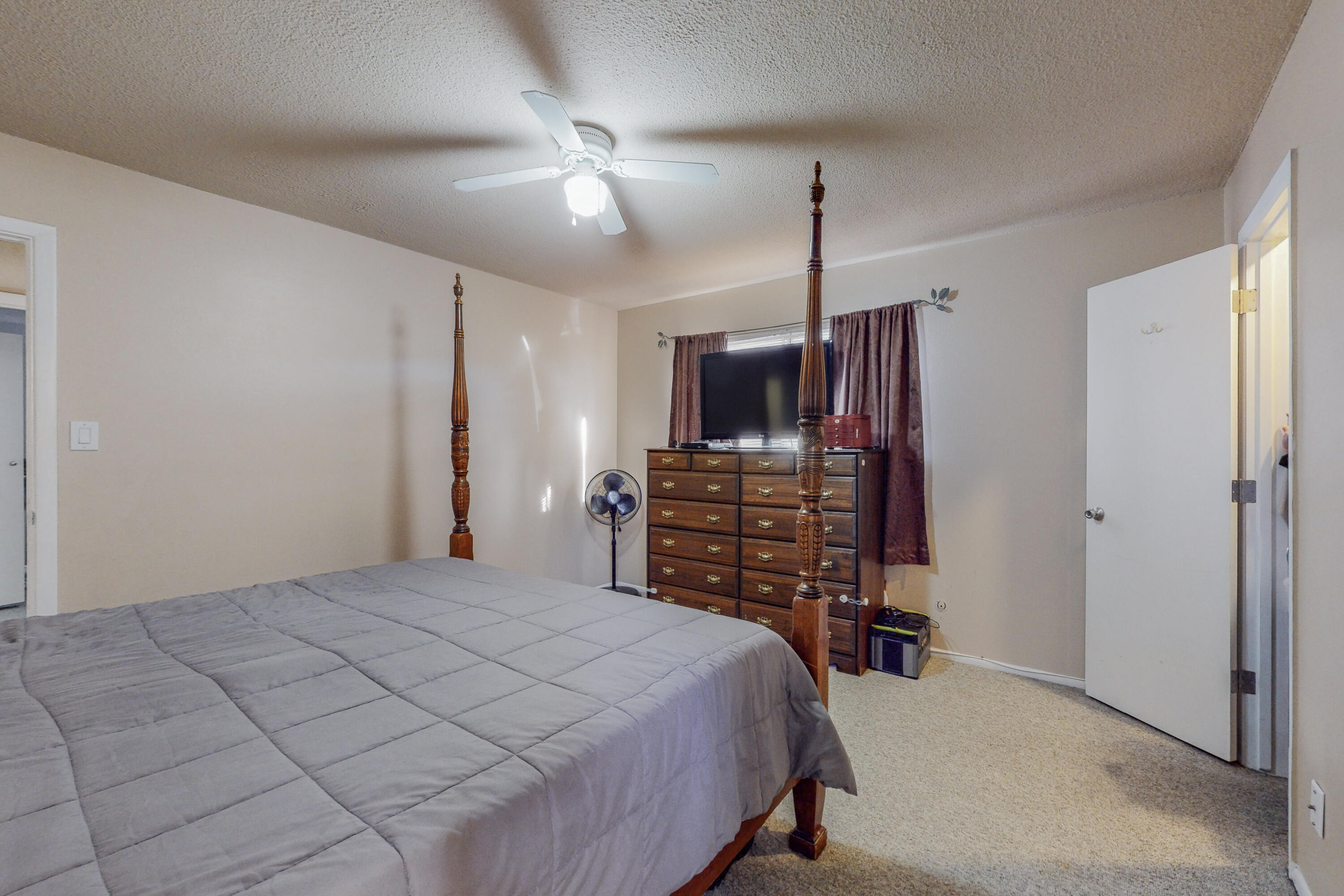 11904 PALO DURO Avenue NE