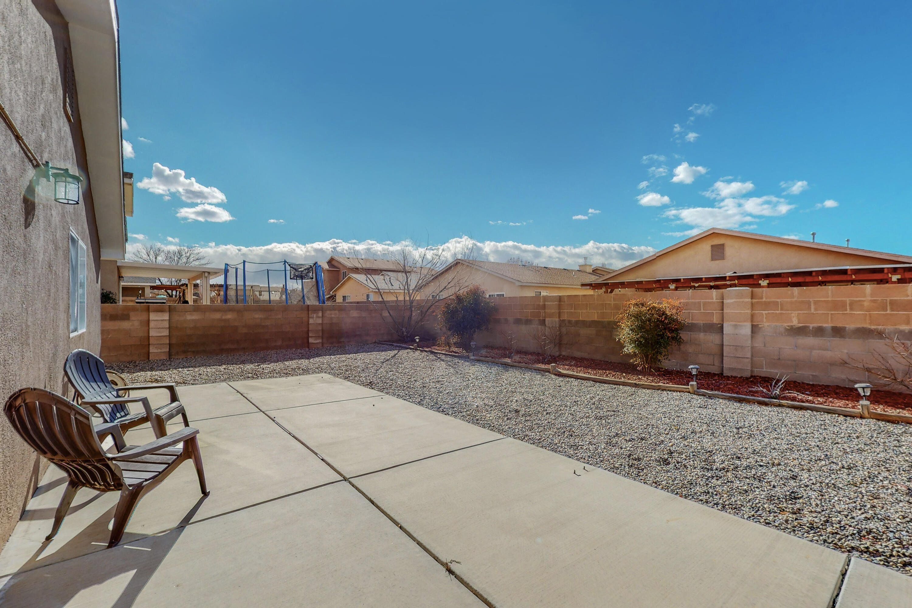 10423 COUNTRY MANOR Place NW
