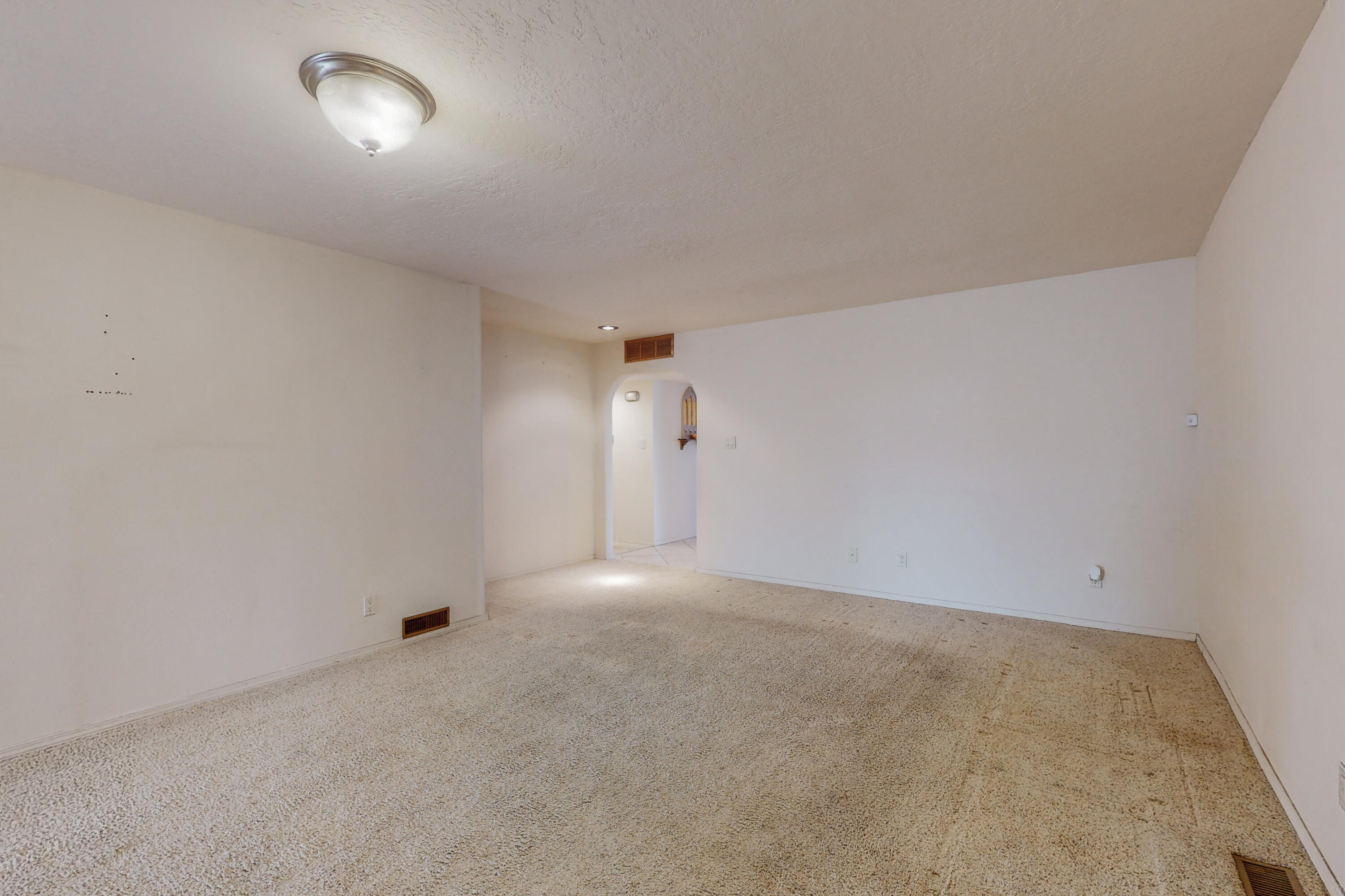 12332 PRINCESS JEANNE Avenue NE