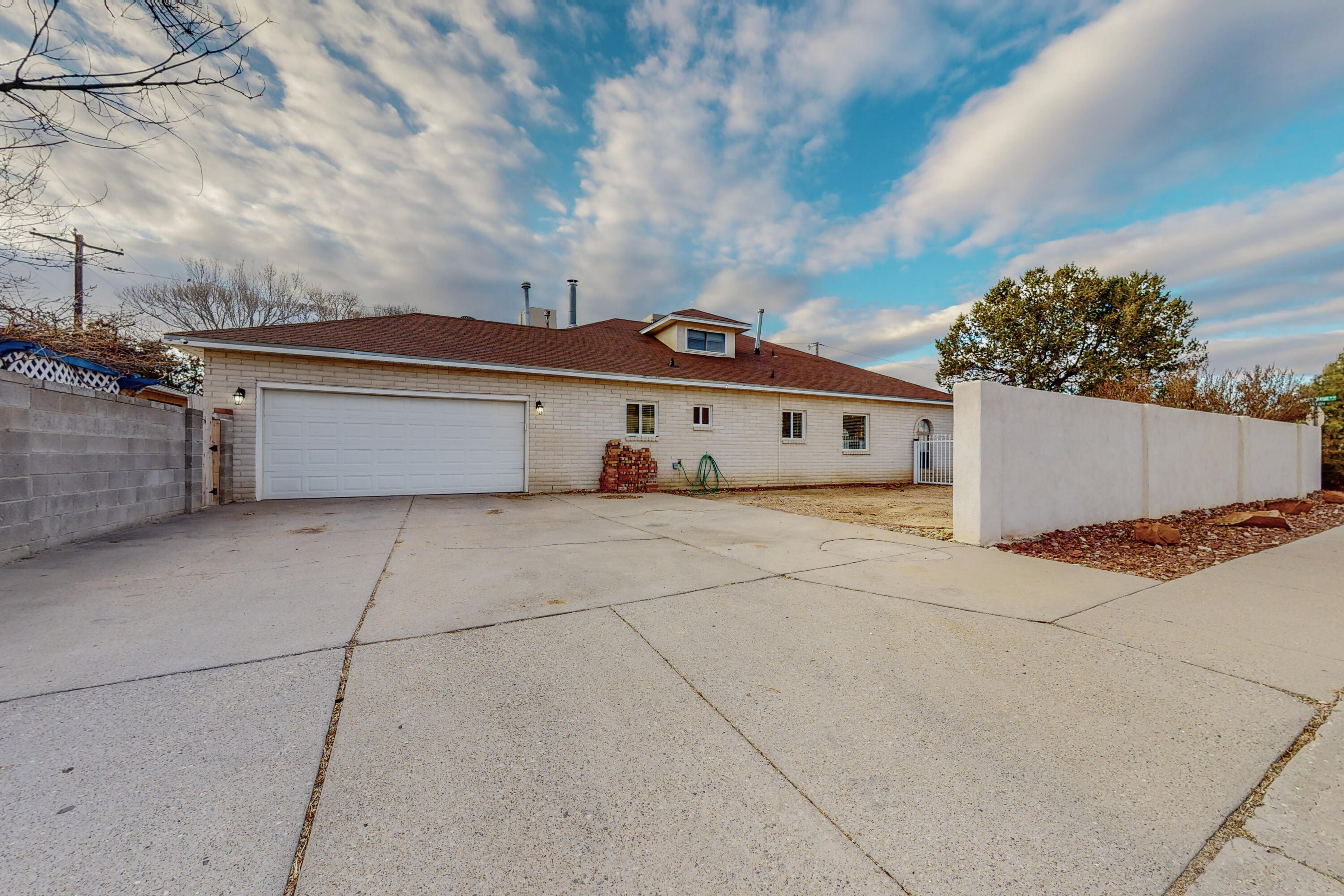 12332 PRINCESS JEANNE Avenue NE