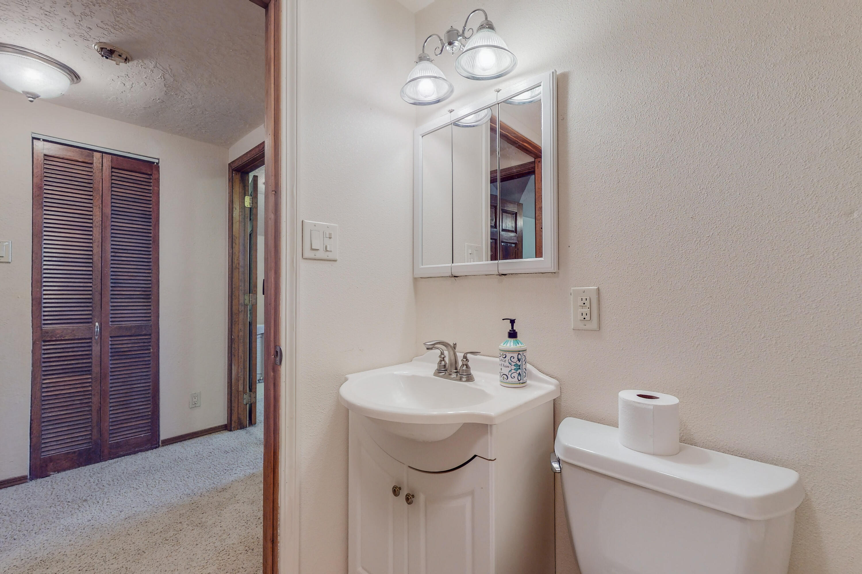 12332 PRINCESS JEANNE Avenue NE