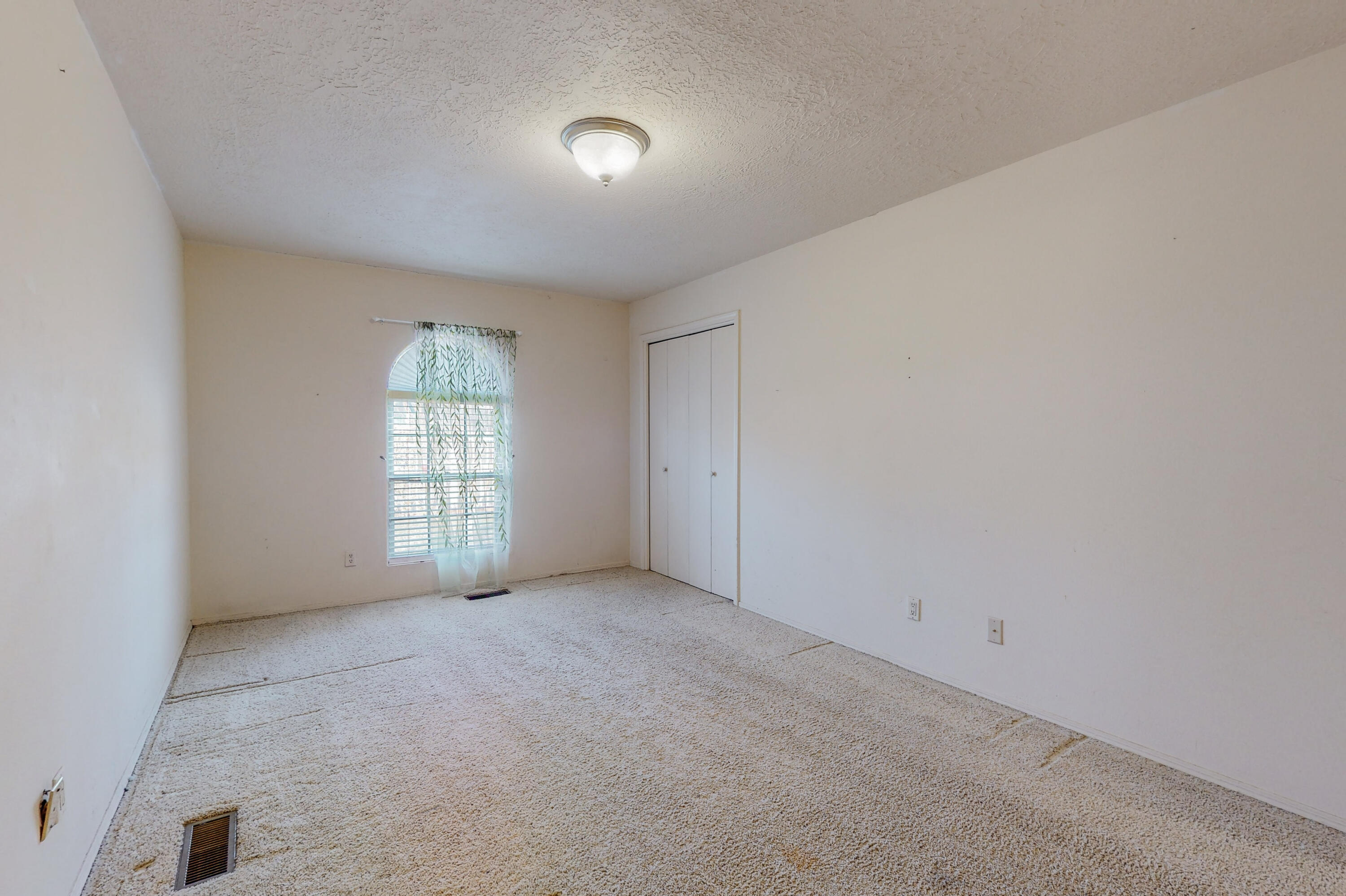 12332 PRINCESS JEANNE Avenue NE