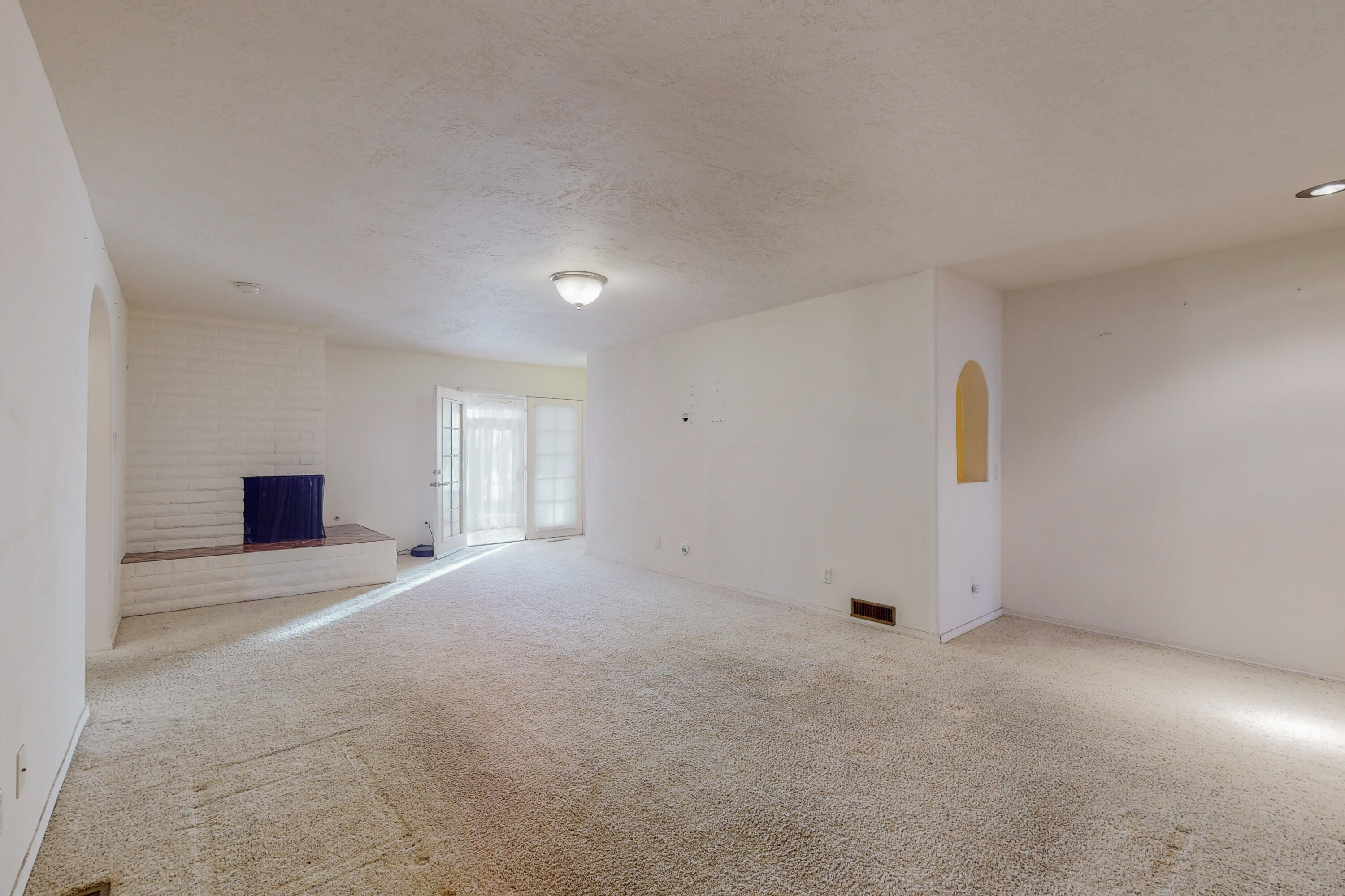 12332 PRINCESS JEANNE Avenue NE