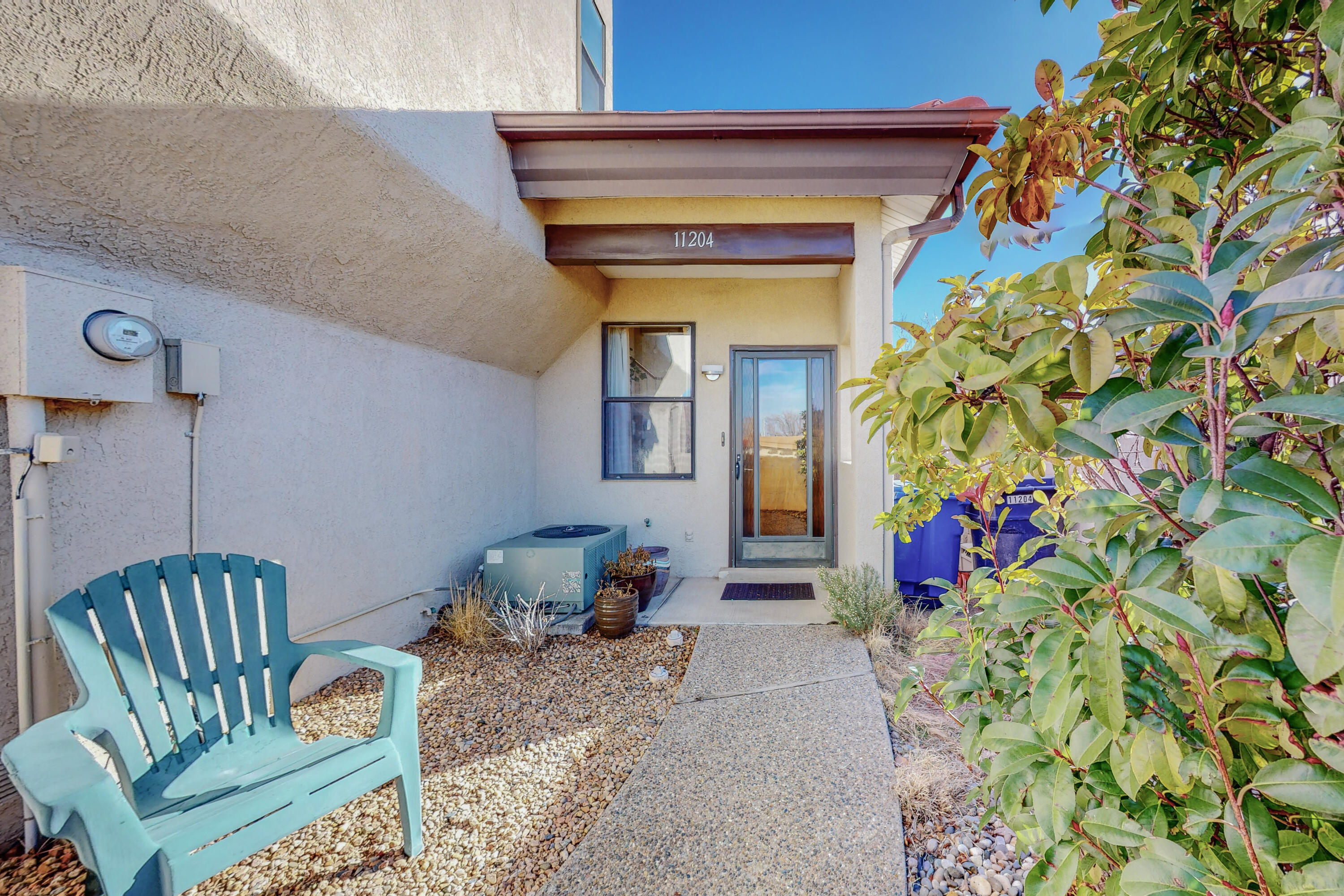 11204 Paseo Del Oso NE