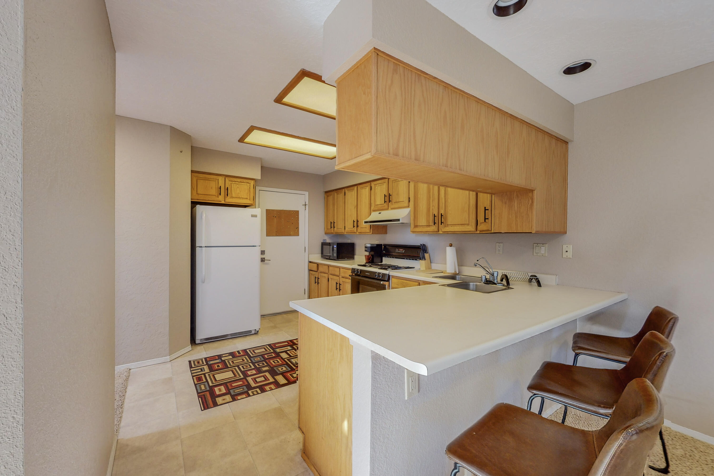 11204 Paseo Del Oso NE