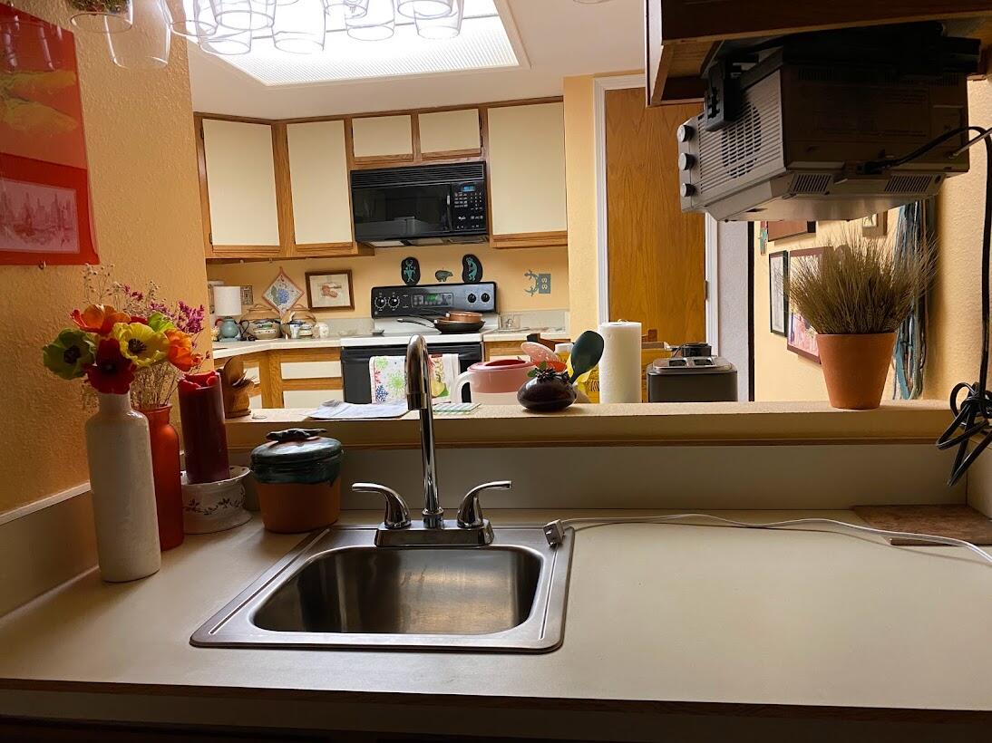 813 Country Club Drive SE Unit: 1-A