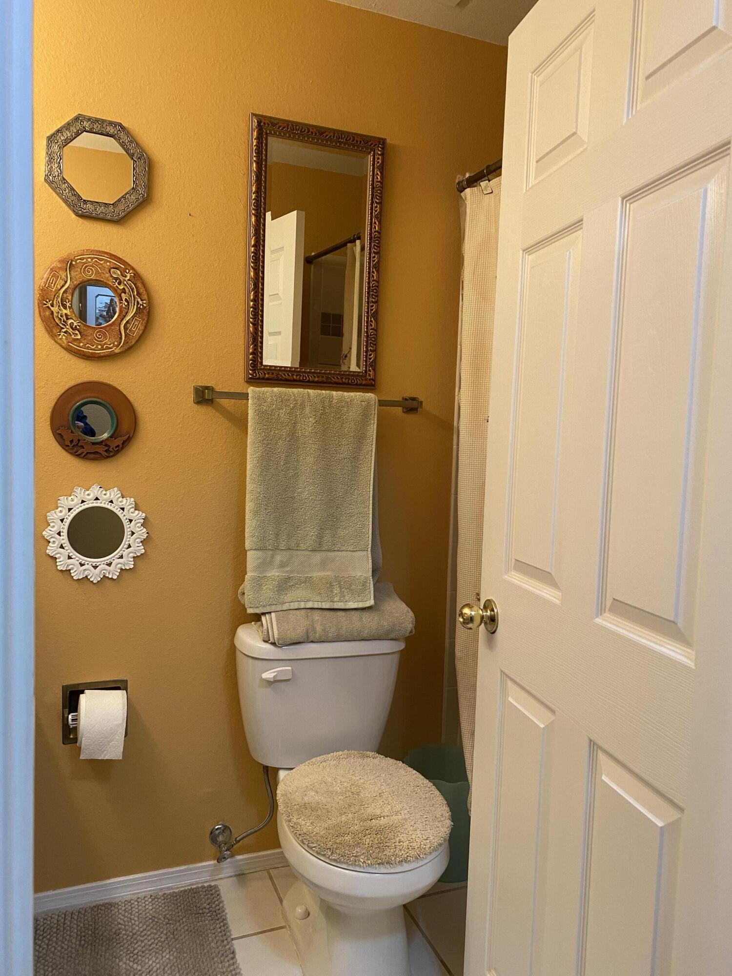 813 Country Club Drive SE Unit: 1-A