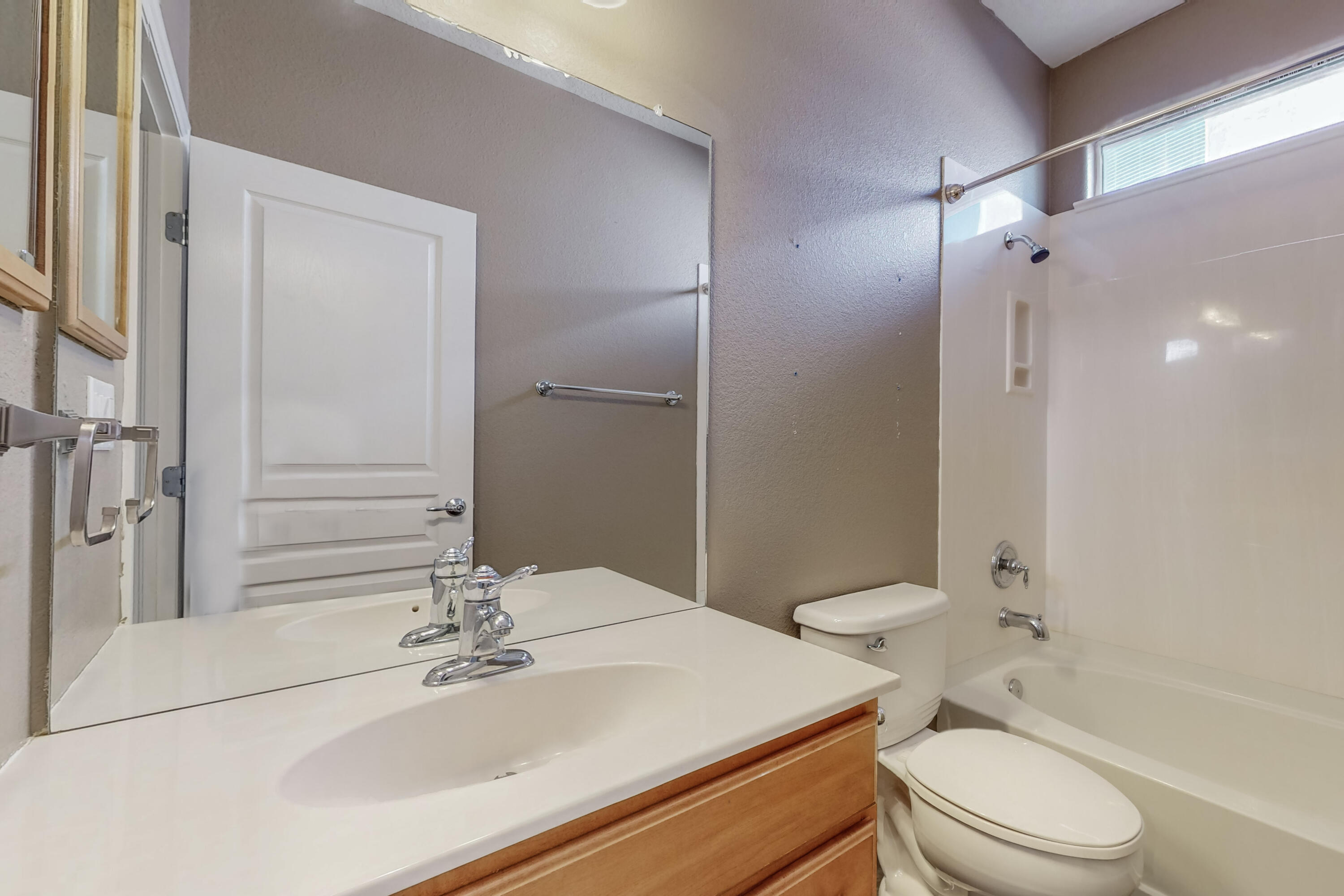 10147 Avenida Vista Sol NW