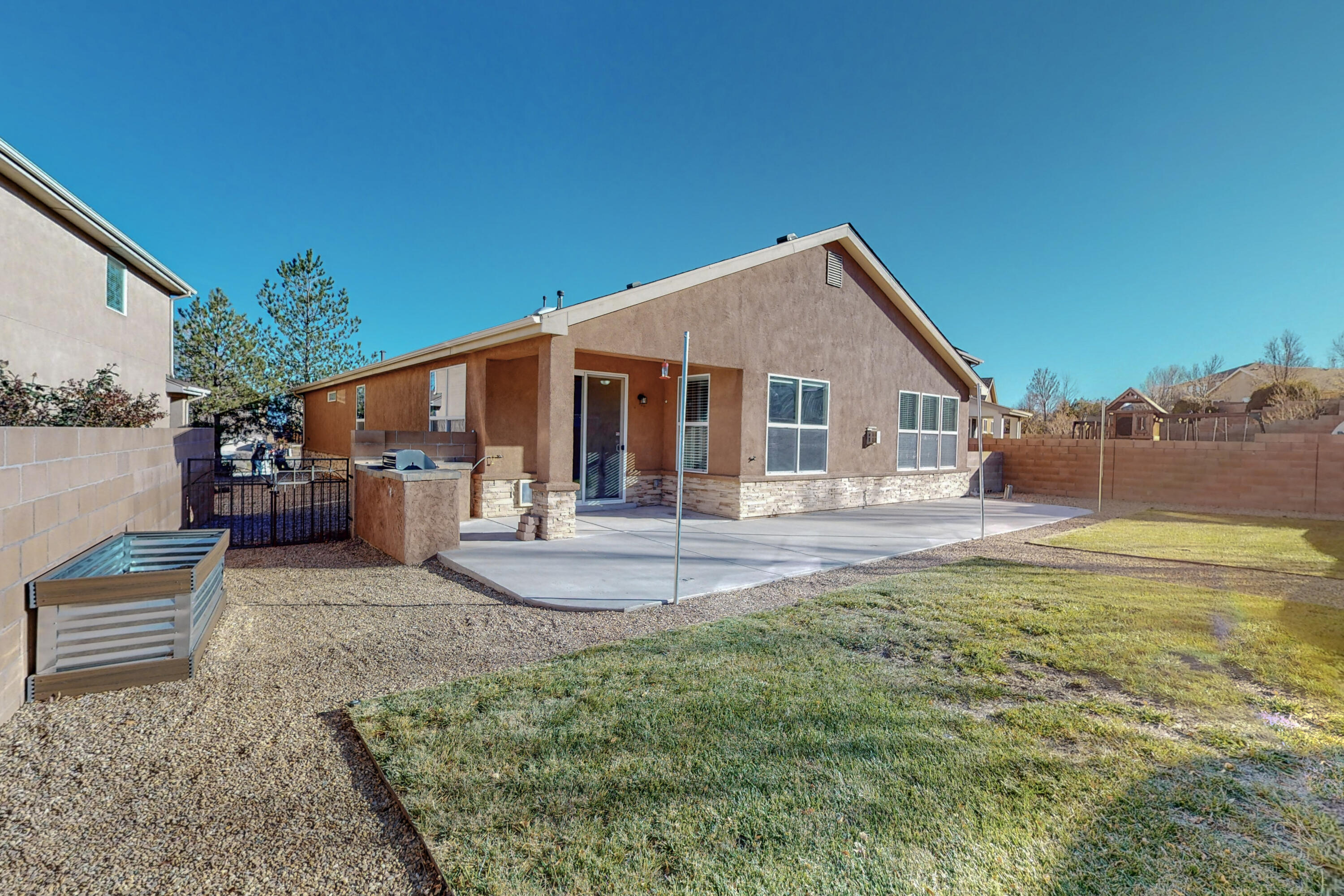 10147 Avenida Vista Sol NW