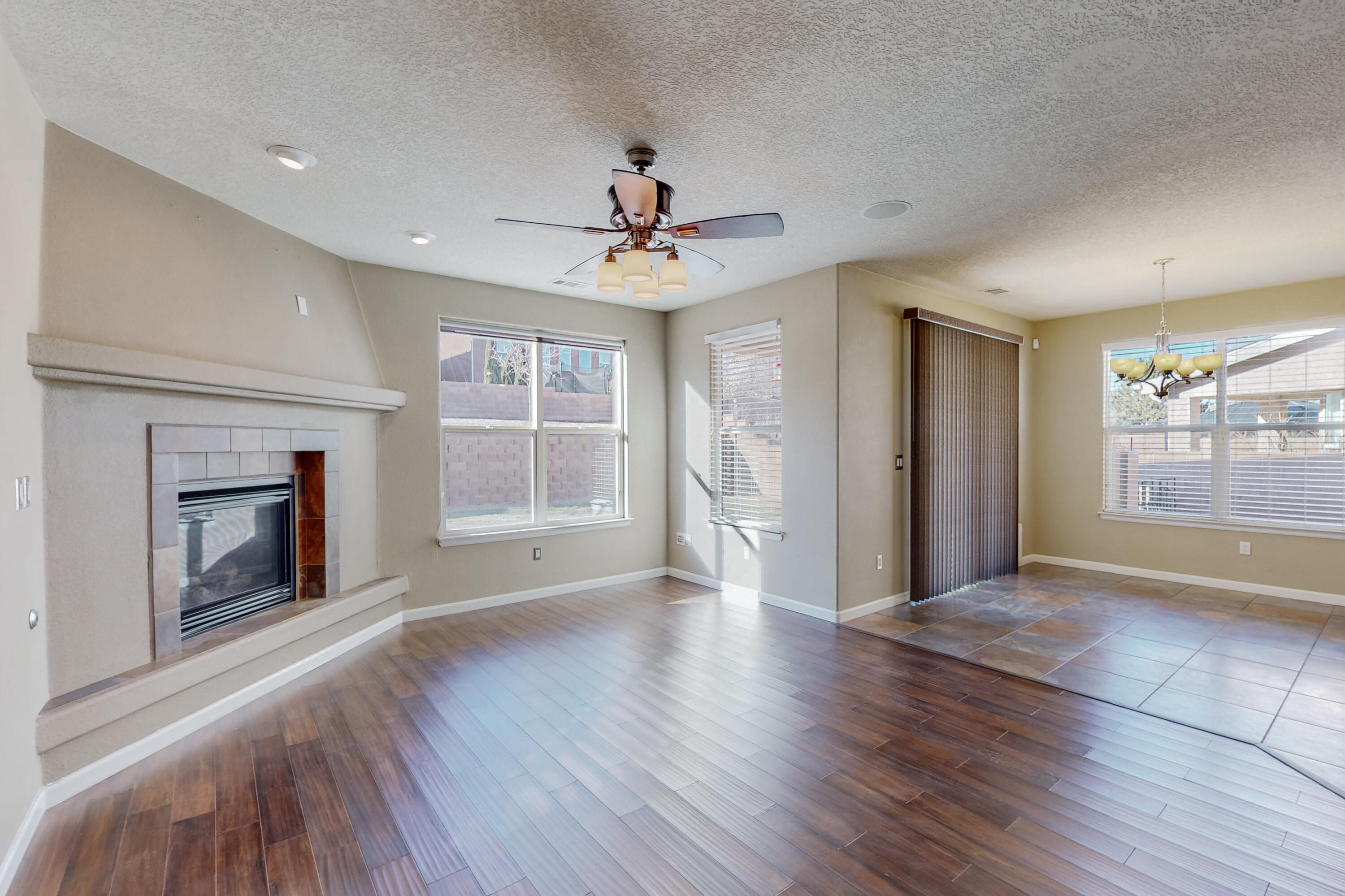 10147 Avenida Vista Sol NW