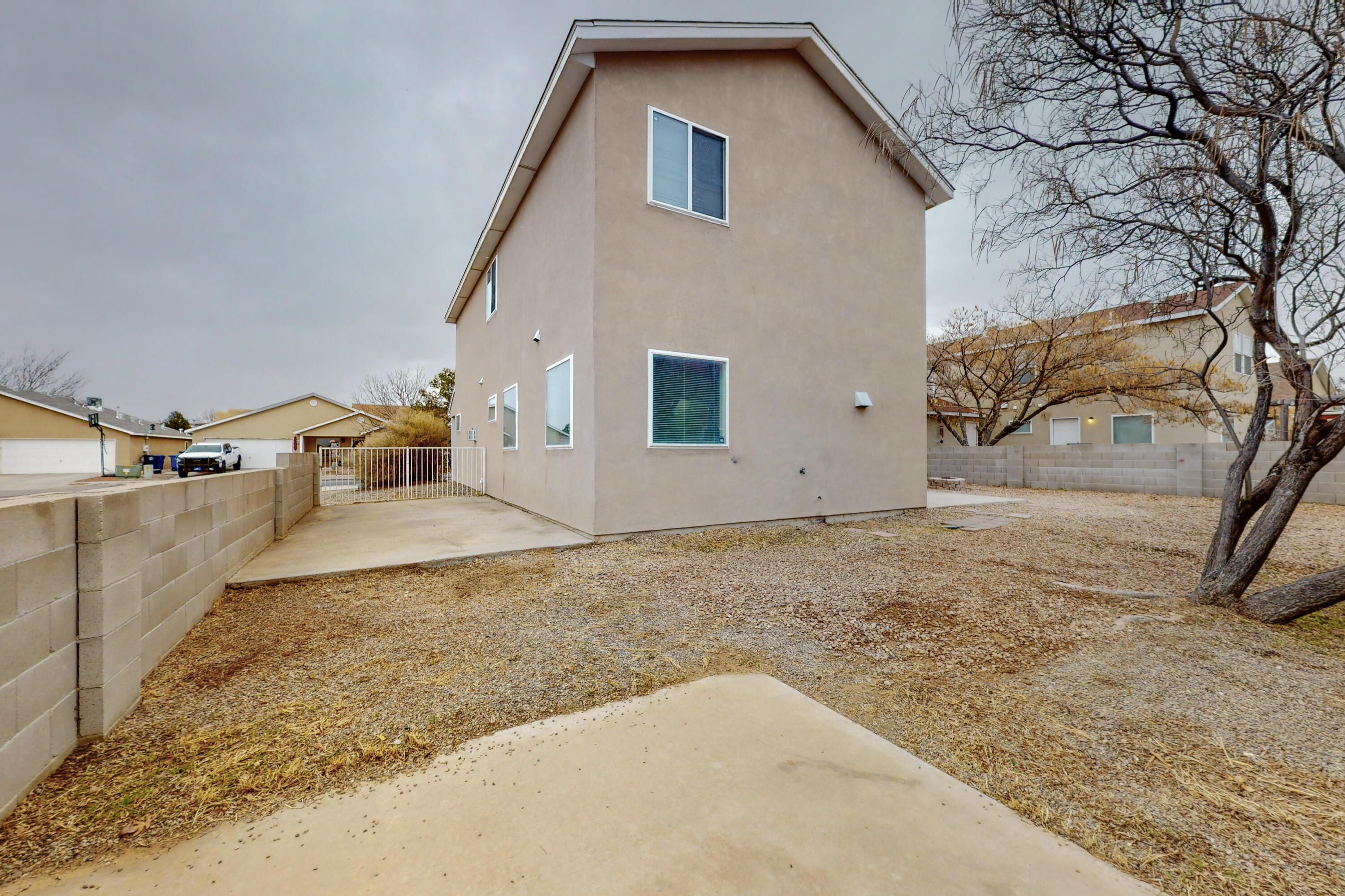 5784 PINON GRANDE Road NW