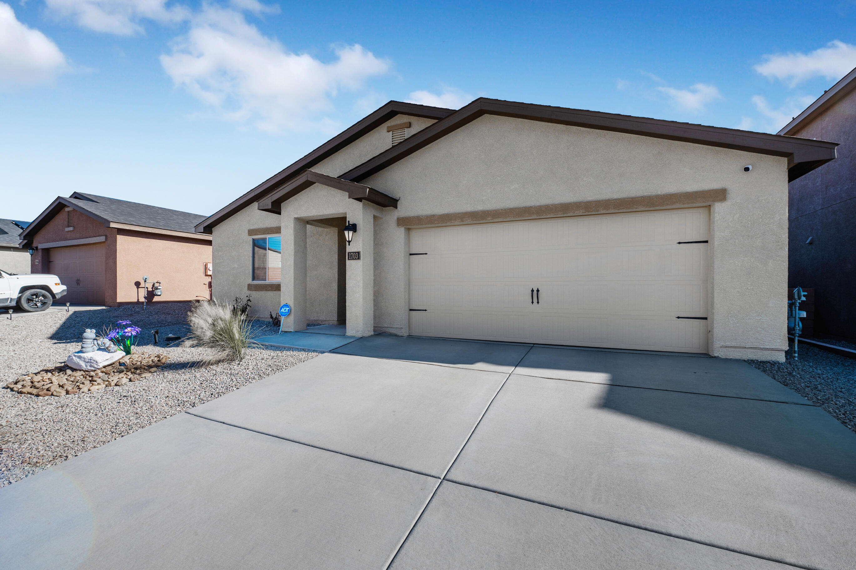 1703 ADELAIDE Lane