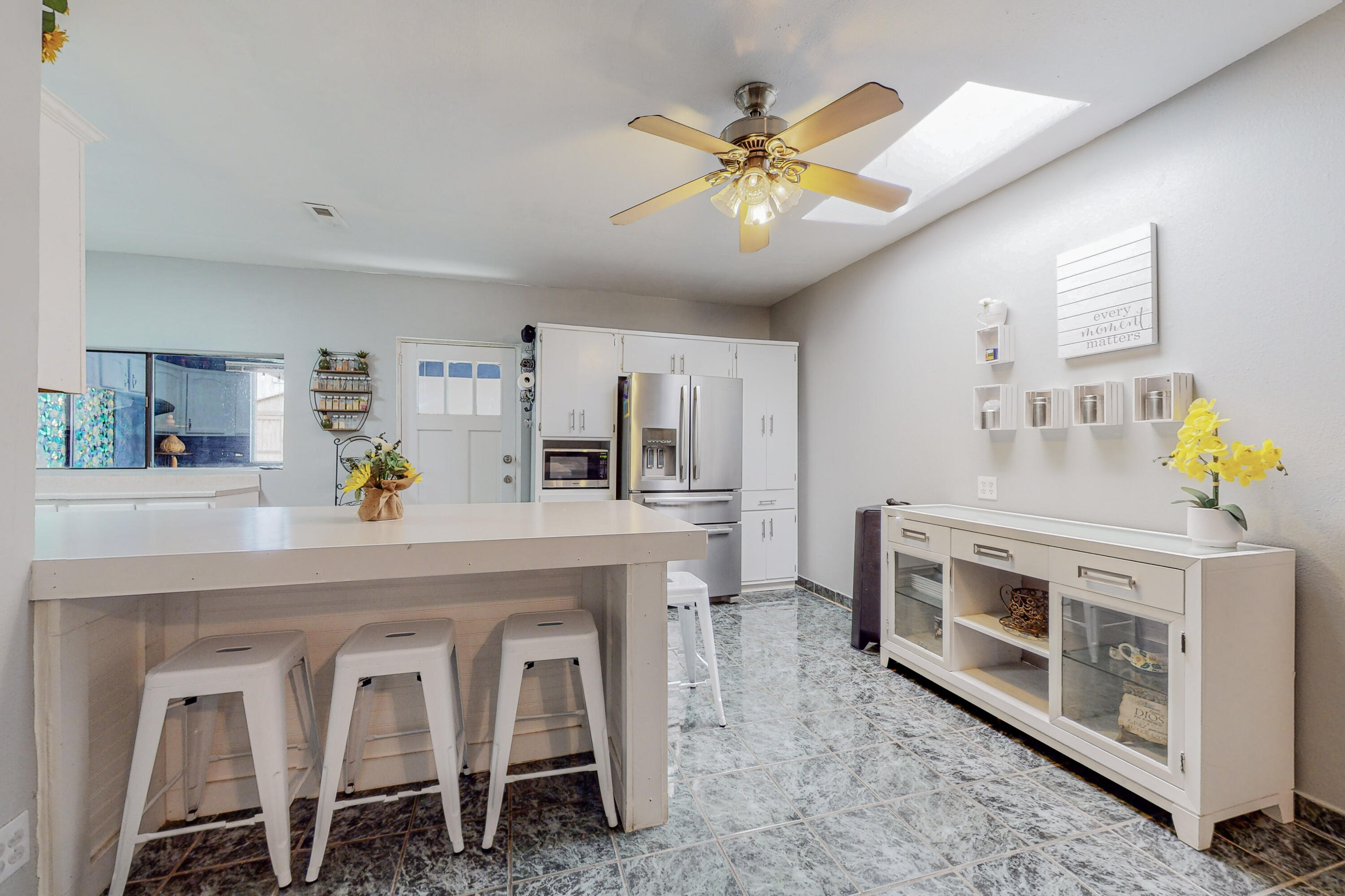 2708 Truman Street NE