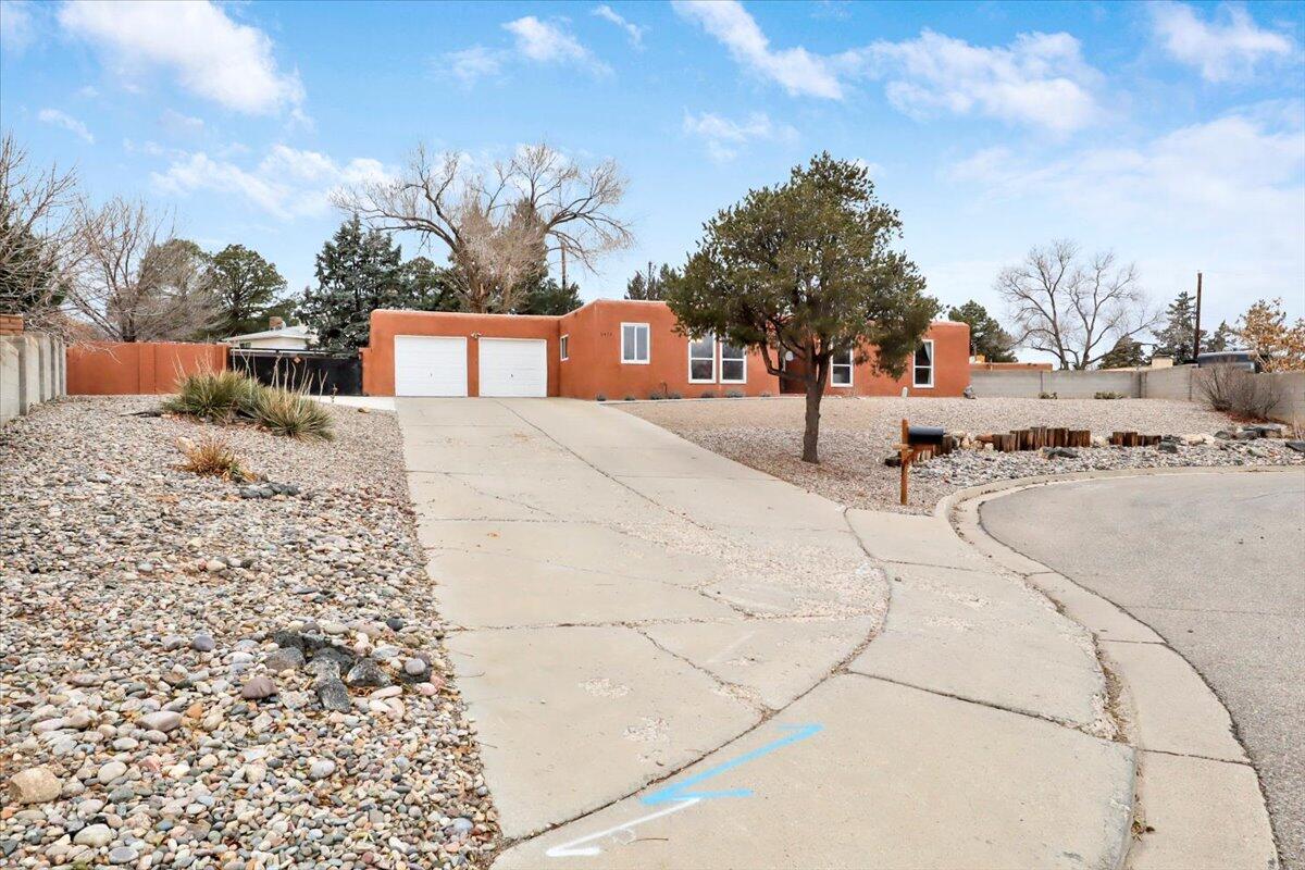 5429 LEWIS Court NW