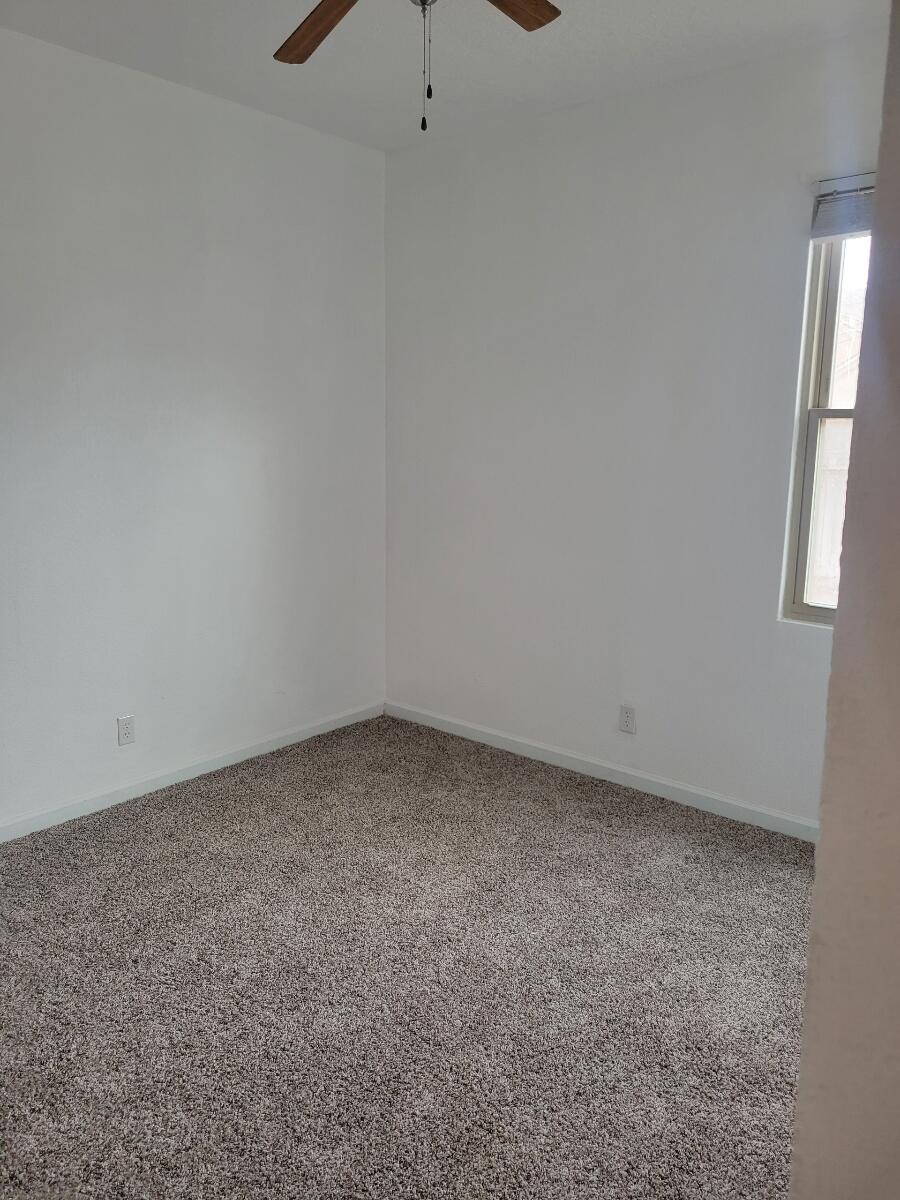 1439 GOLDEN EYE Loop NE