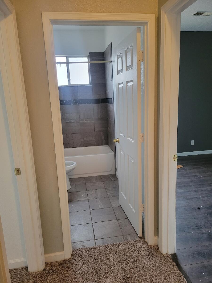 1439 GOLDEN EYE Loop NE