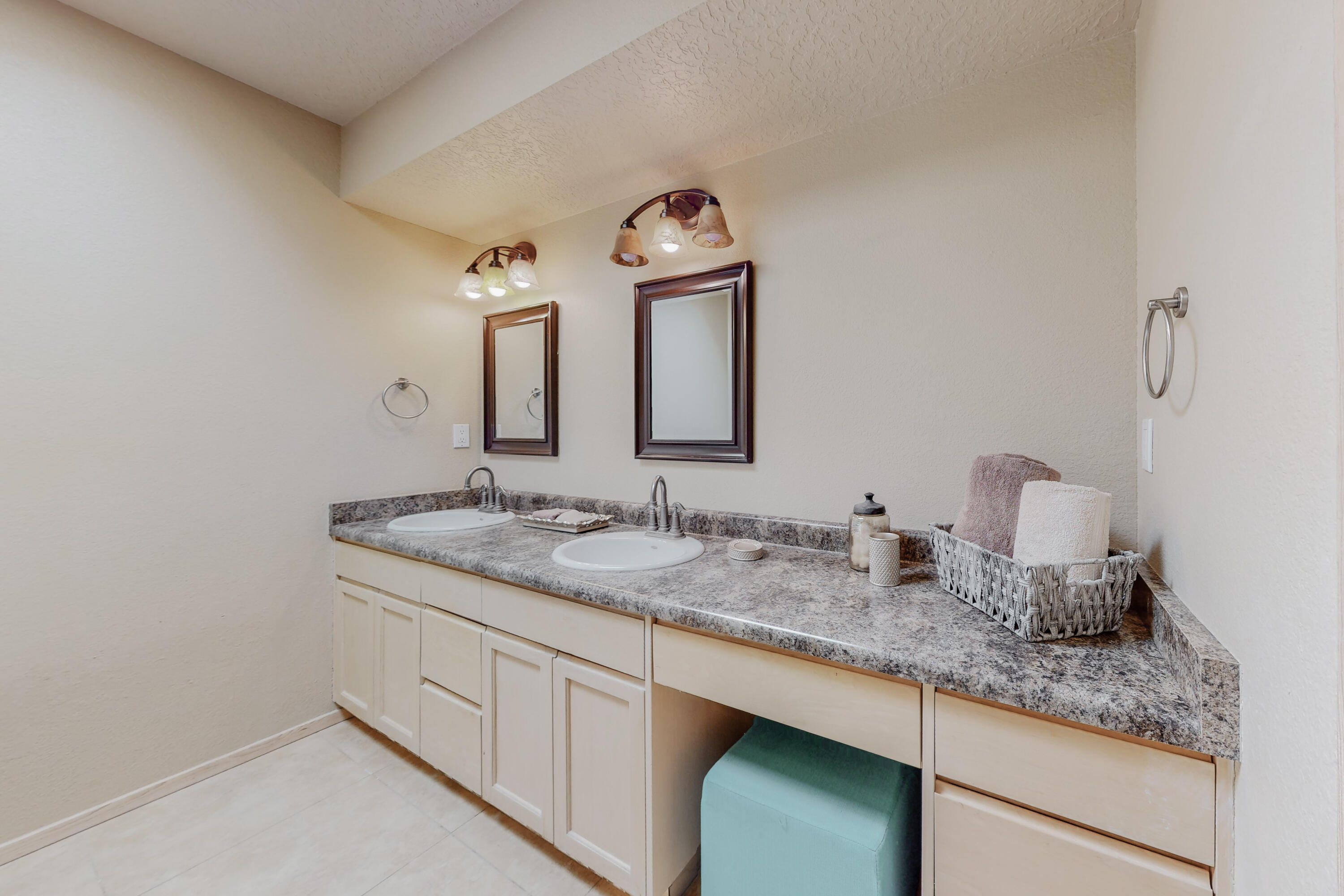2411 TRAMWAY TERRACE Court NE