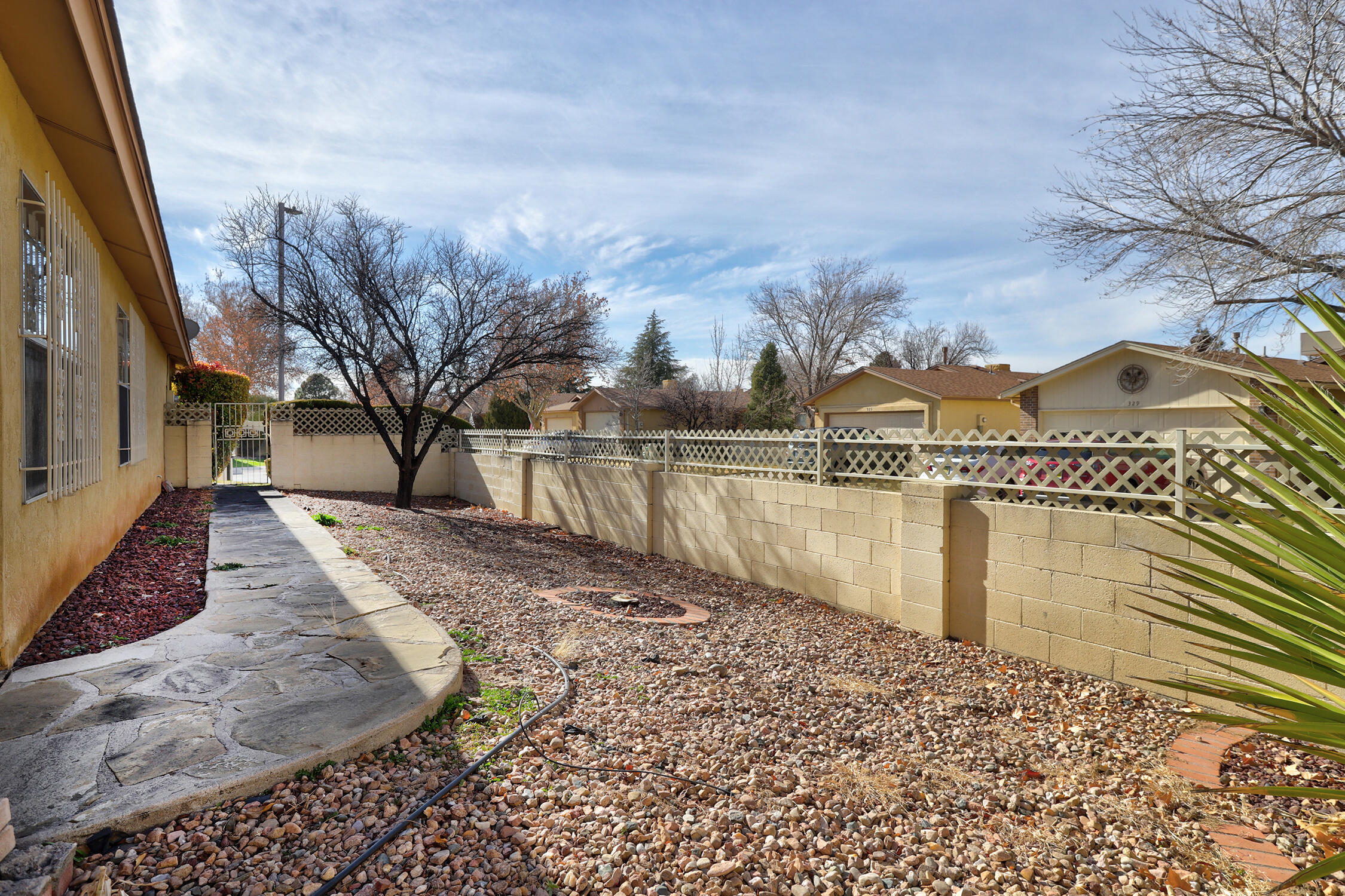 10801 Griffith Park Drive NE