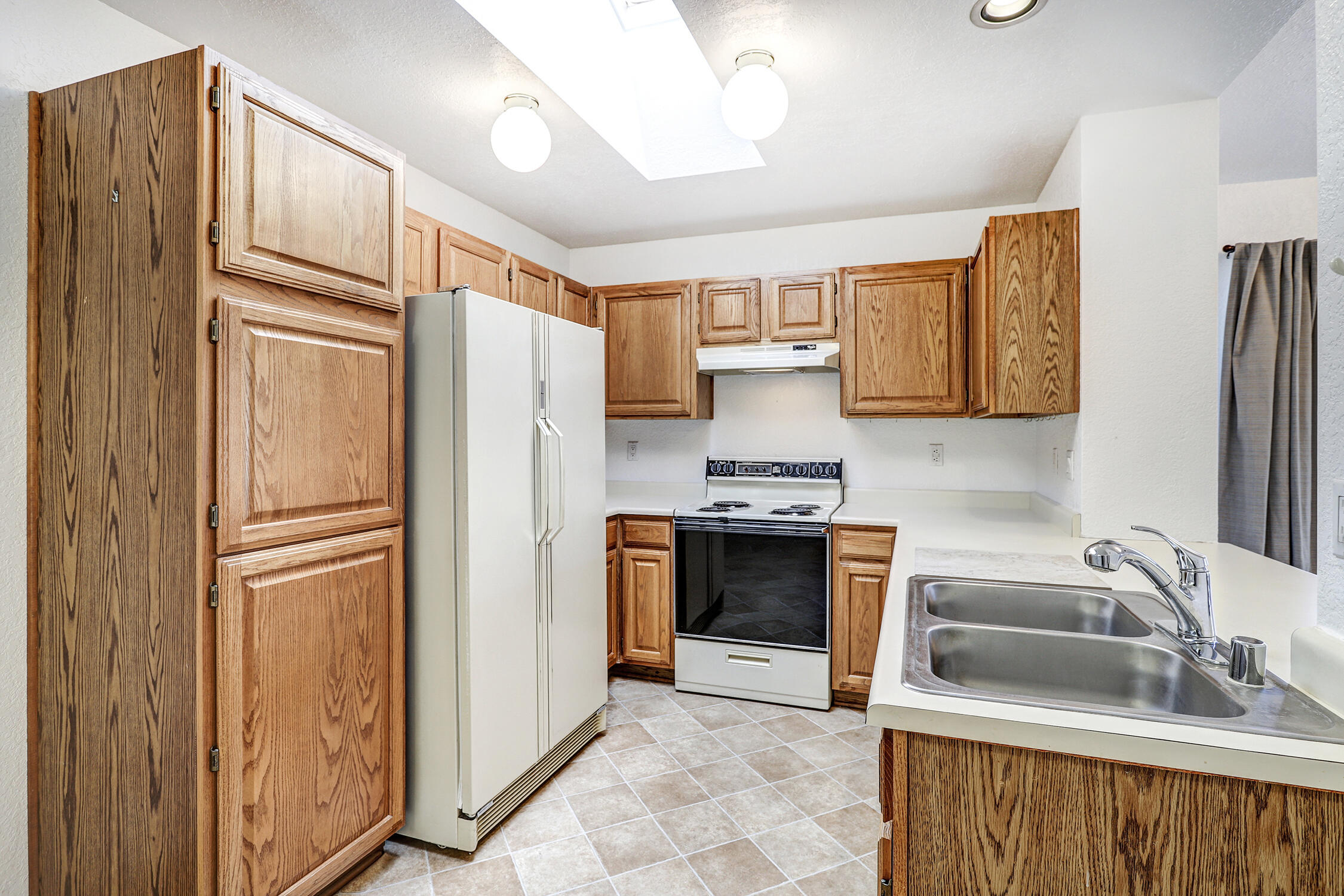 10801 Griffith Park Drive NE