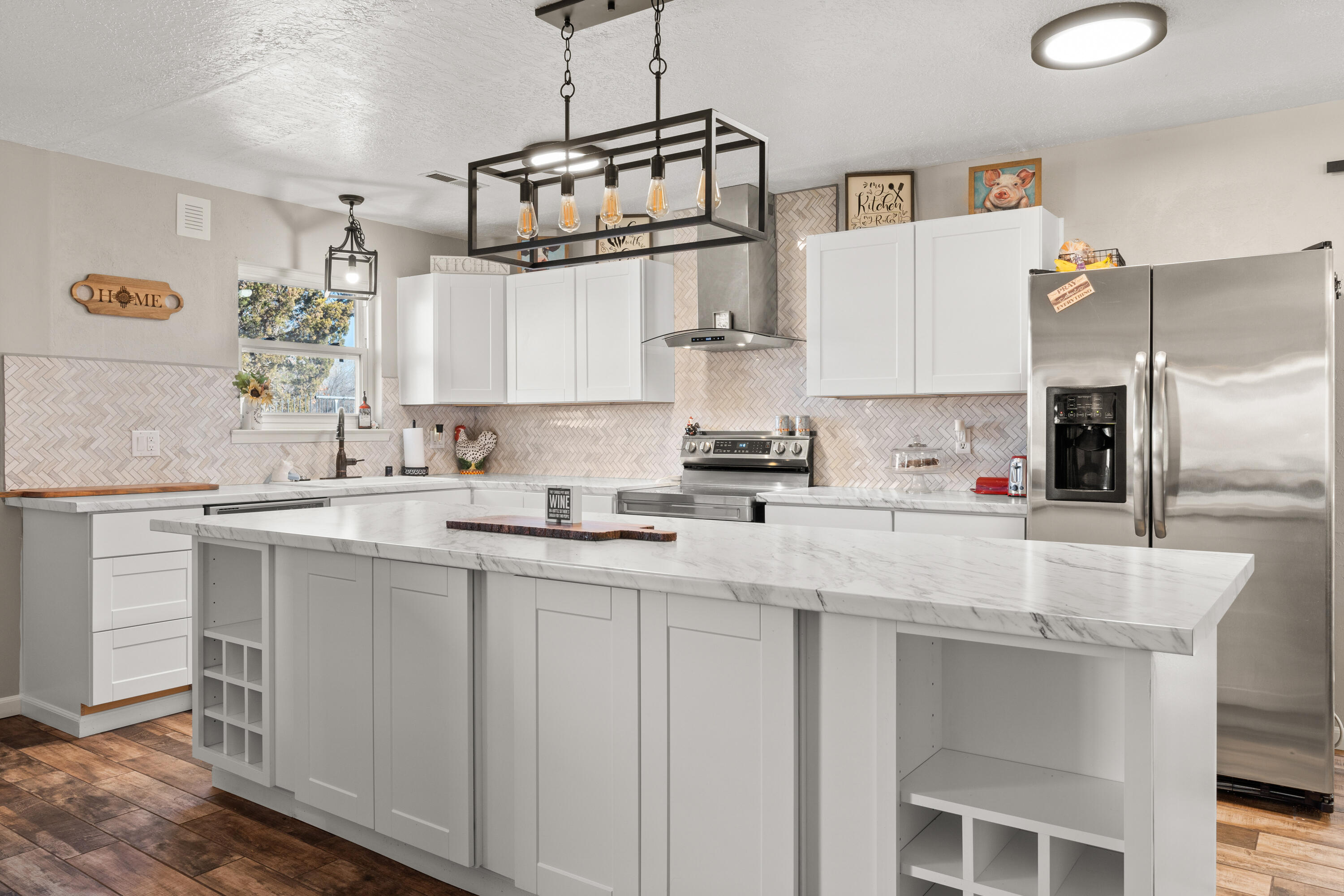 1195 Calle Del Oro
