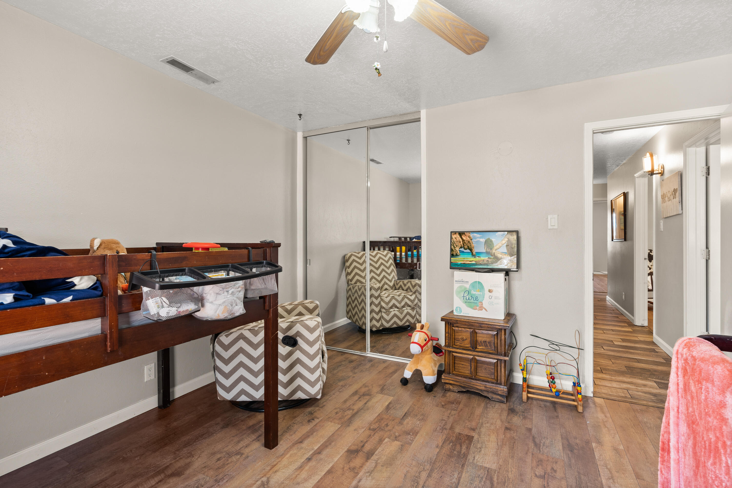 1195 Calle Del Oro