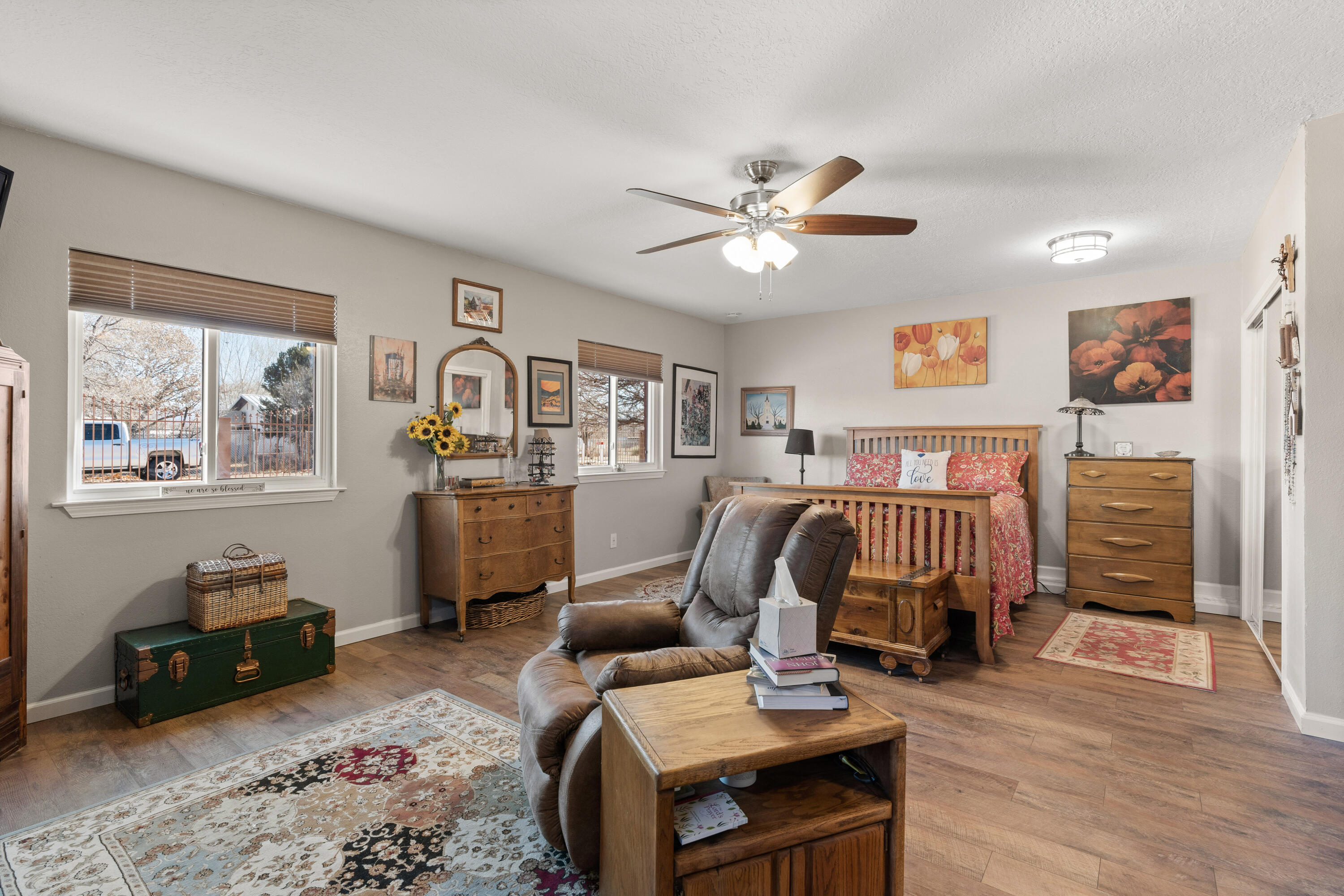 1195 Calle Del Oro