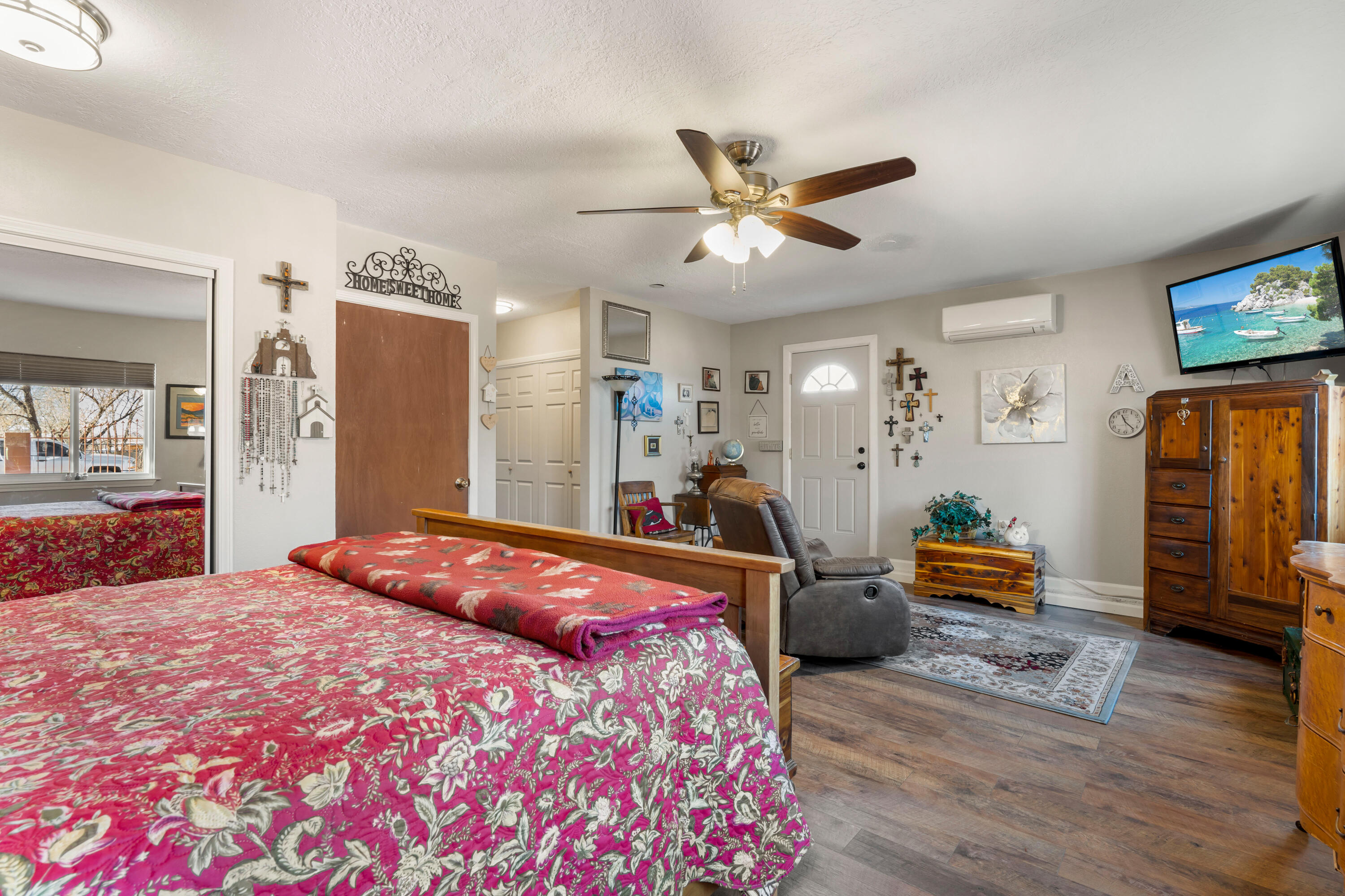 1195 Calle Del Oro