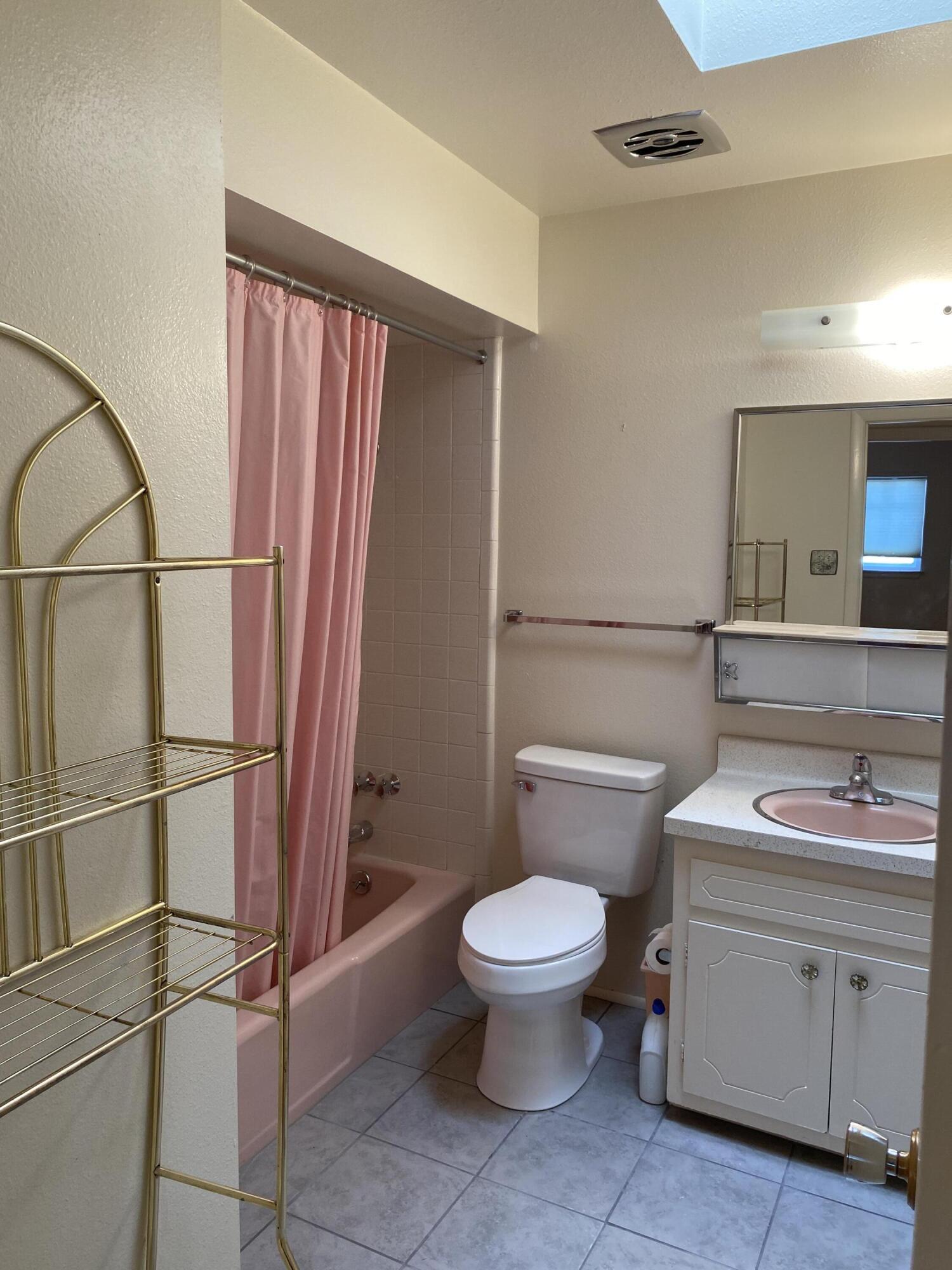 9318 LAGRIMA DE ORO Road NE