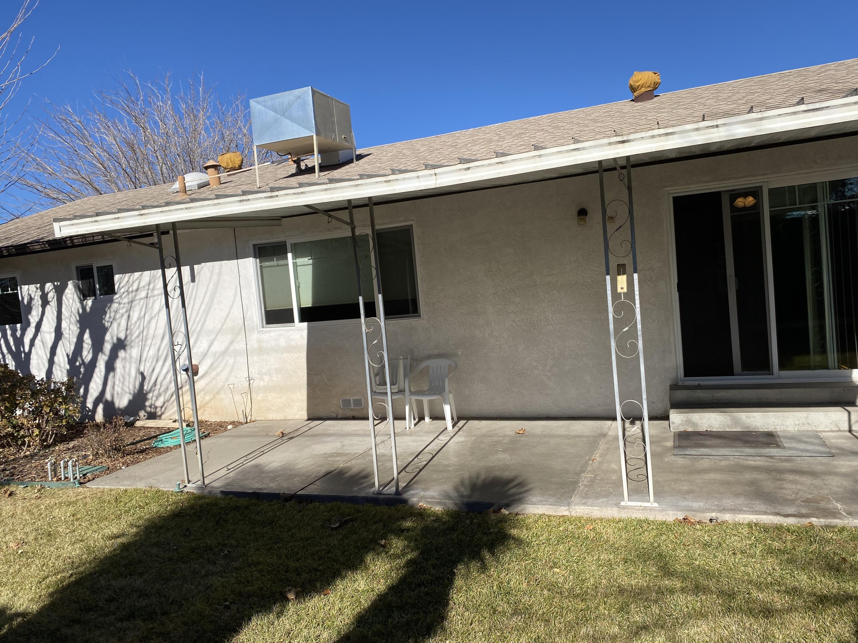 9318 LAGRIMA DE ORO Road NE