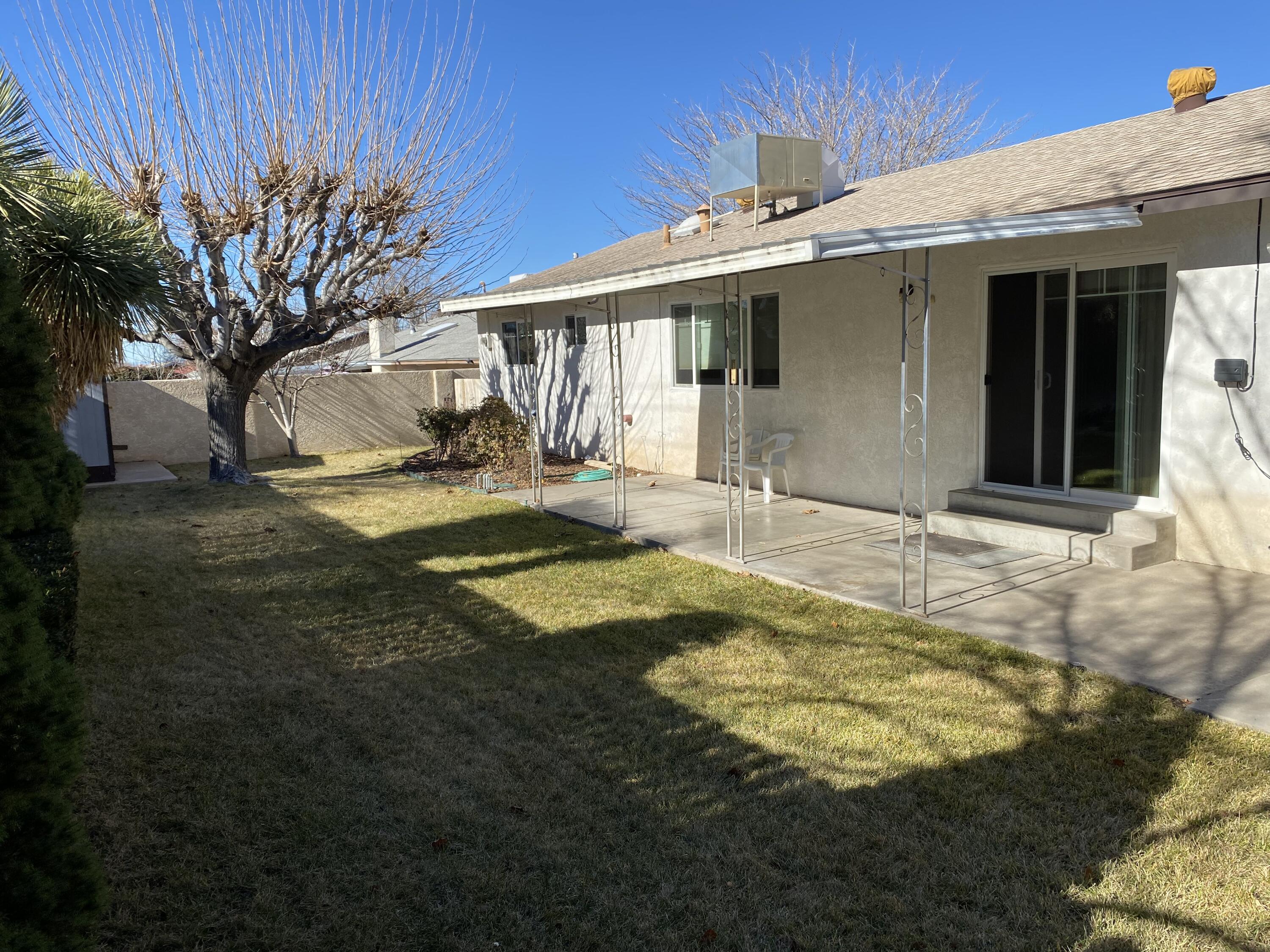 9318 LAGRIMA DE ORO Road NE