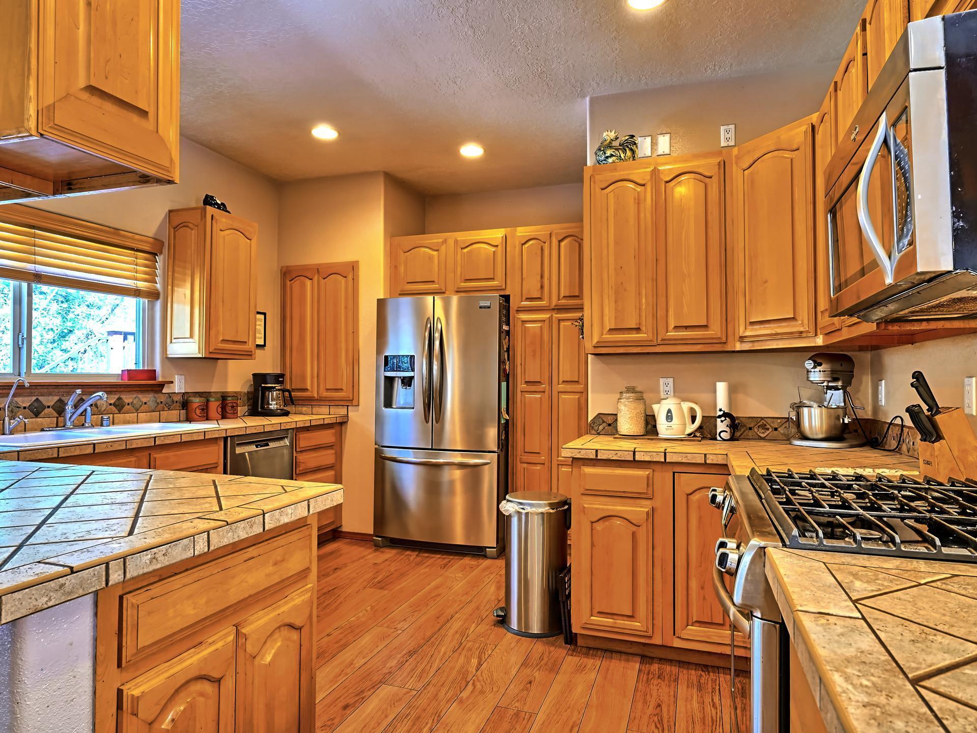 33 RAMBLE WOOD Boulevard