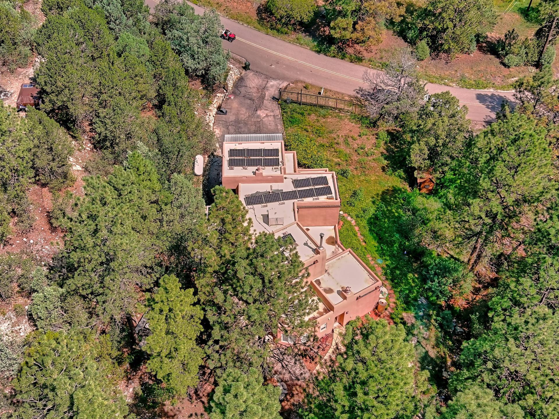 33 RAMBLE WOOD Boulevard