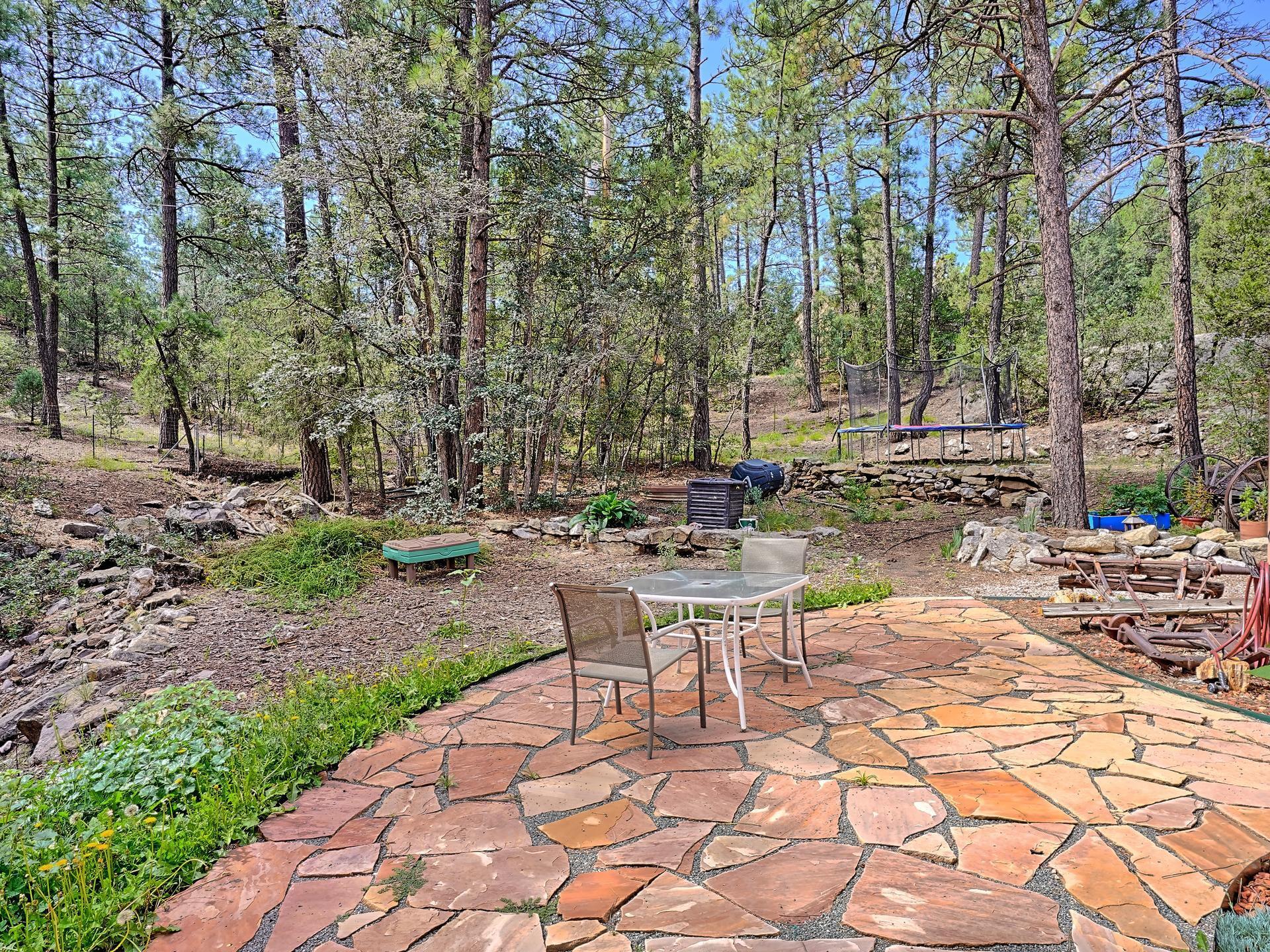 33 RAMBLE WOOD Boulevard
