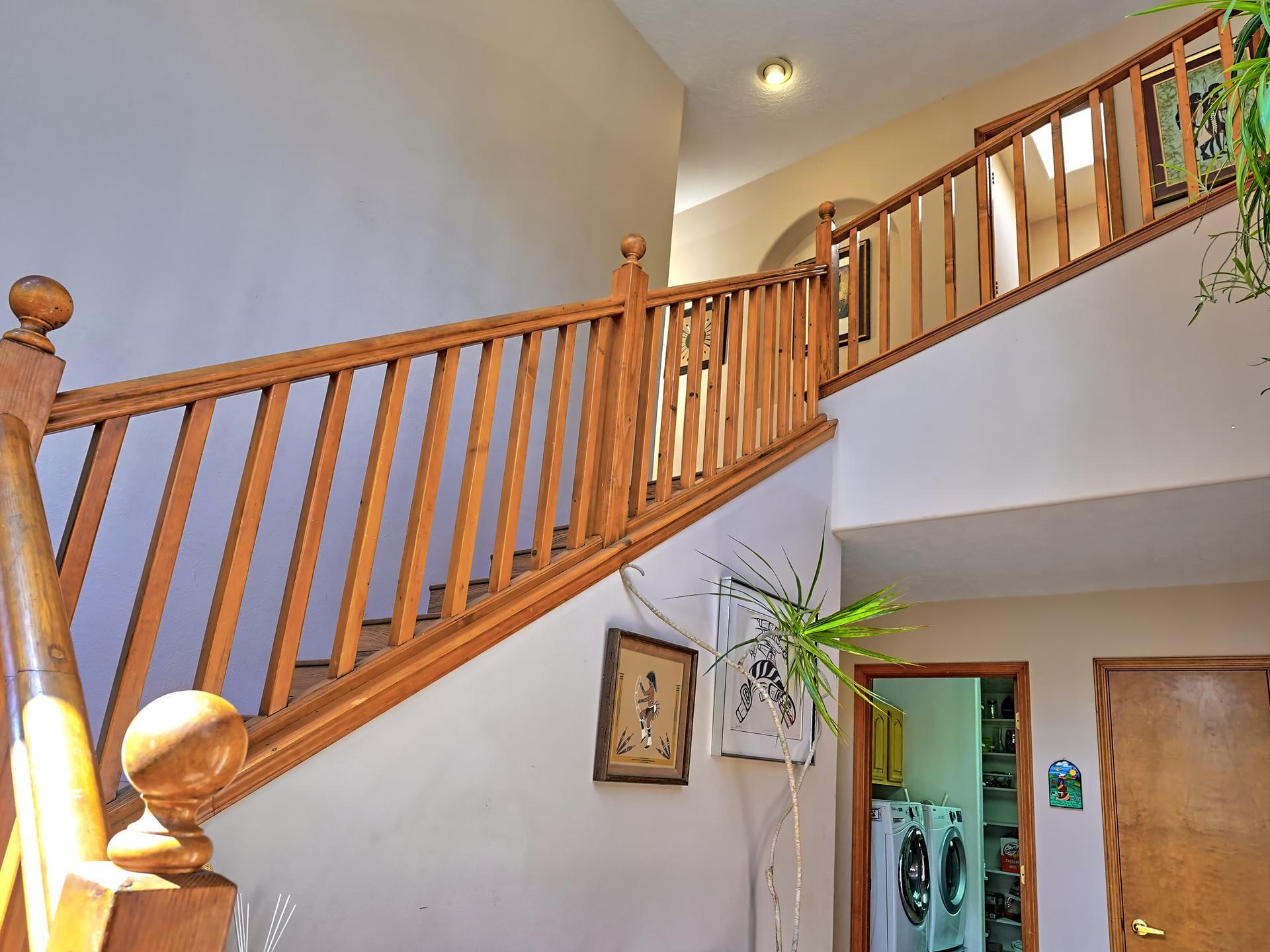 33 RAMBLE WOOD Boulevard