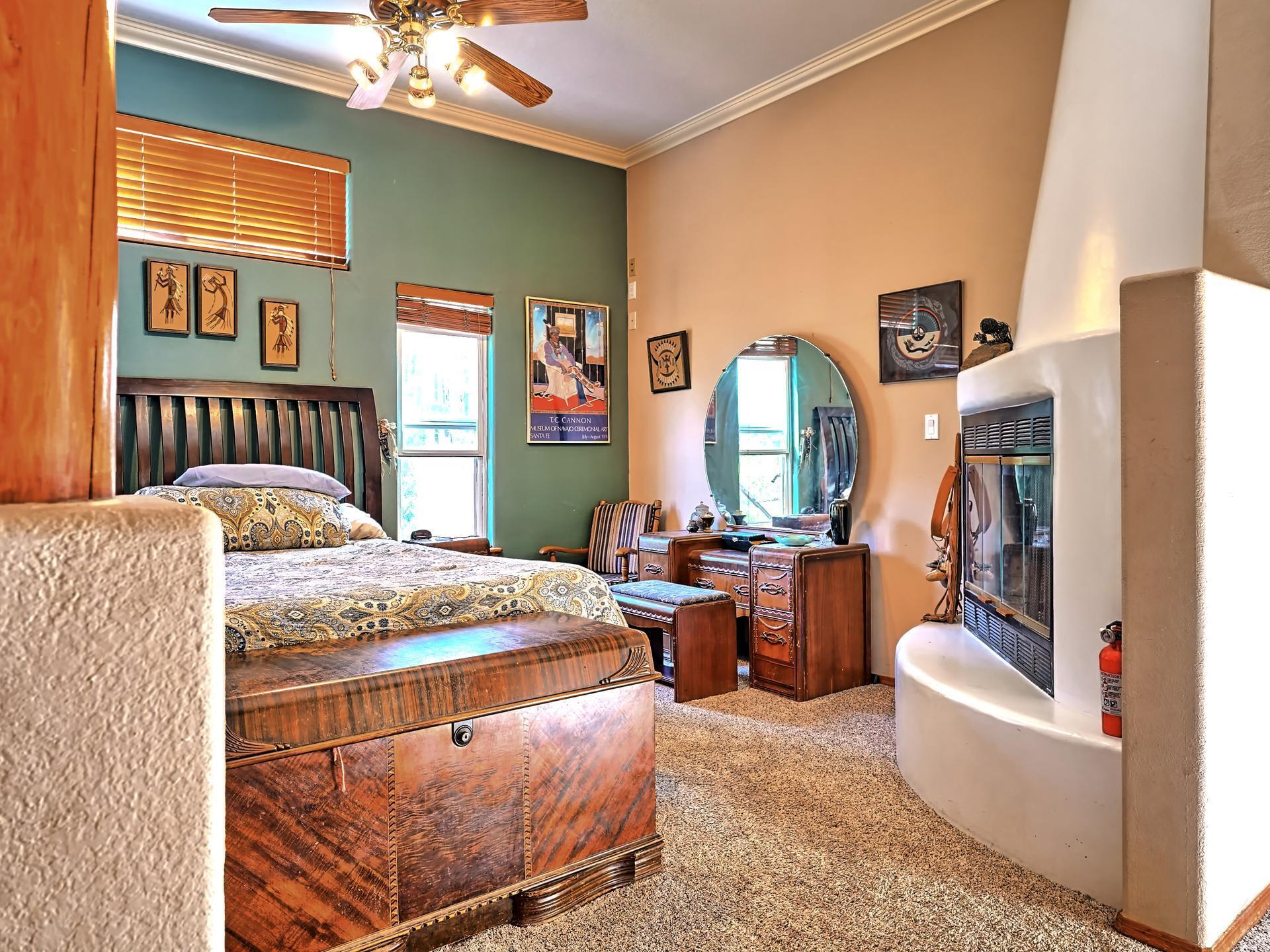 33 RAMBLE WOOD Boulevard