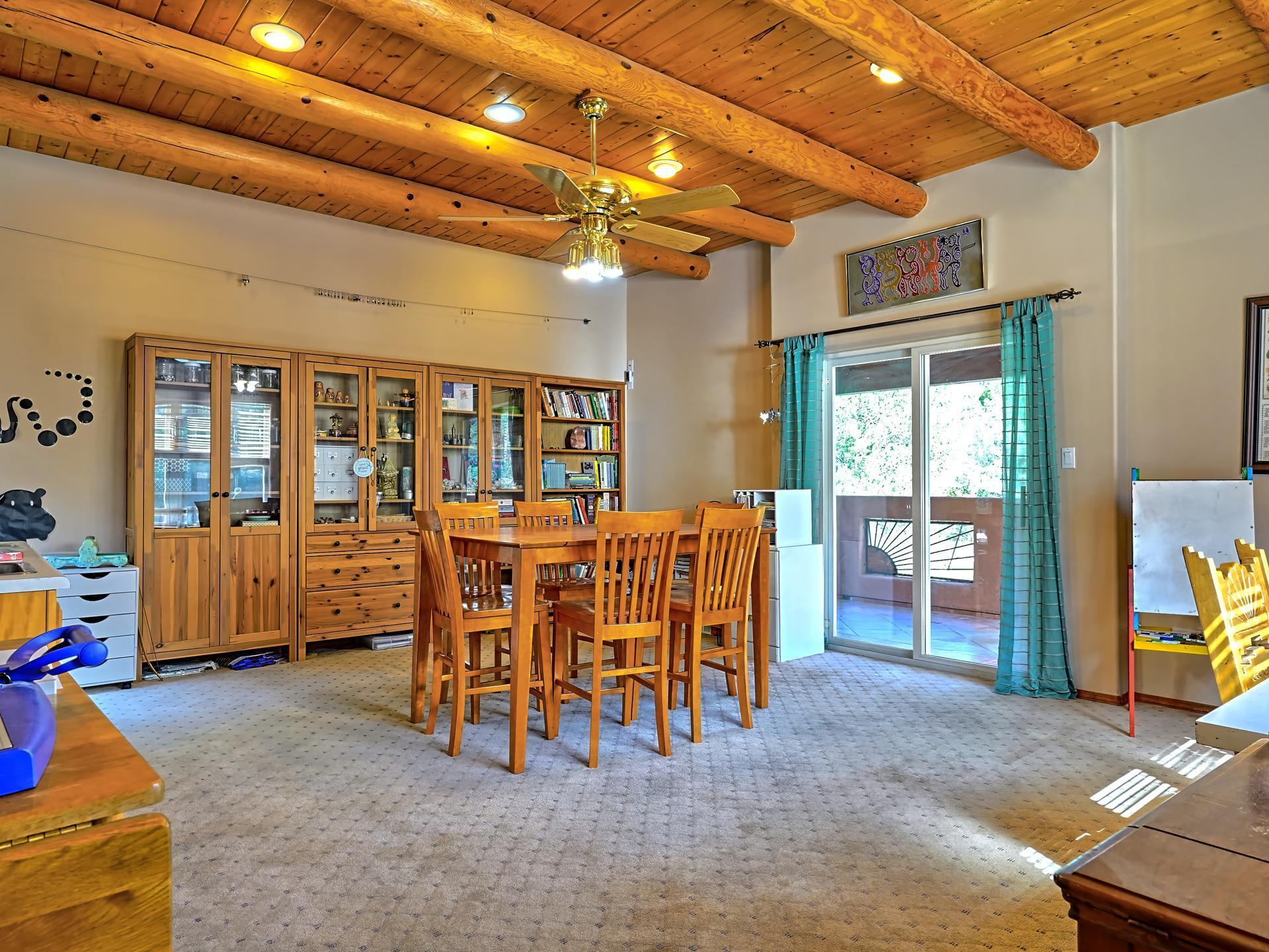 33 RAMBLE WOOD Boulevard