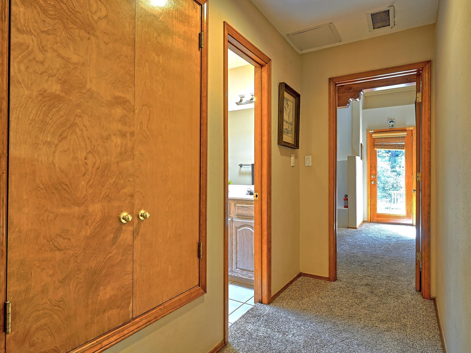 33 RAMBLE WOOD Boulevard