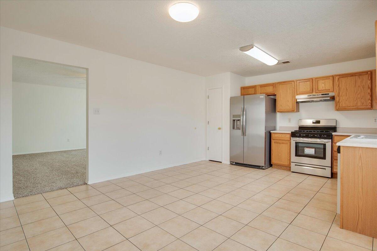 419 Glacier Bay Street SE