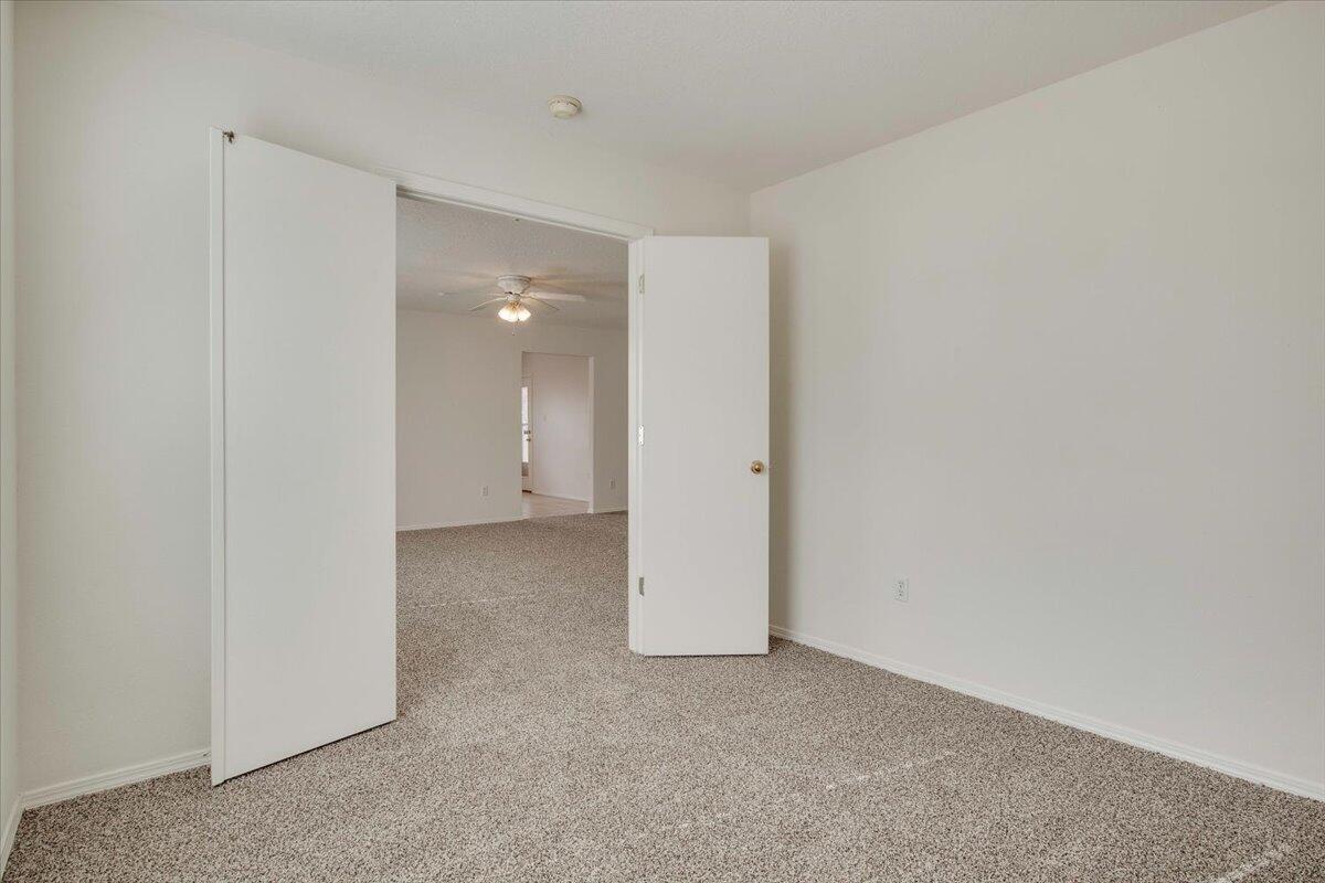 419 Glacier Bay Street SE