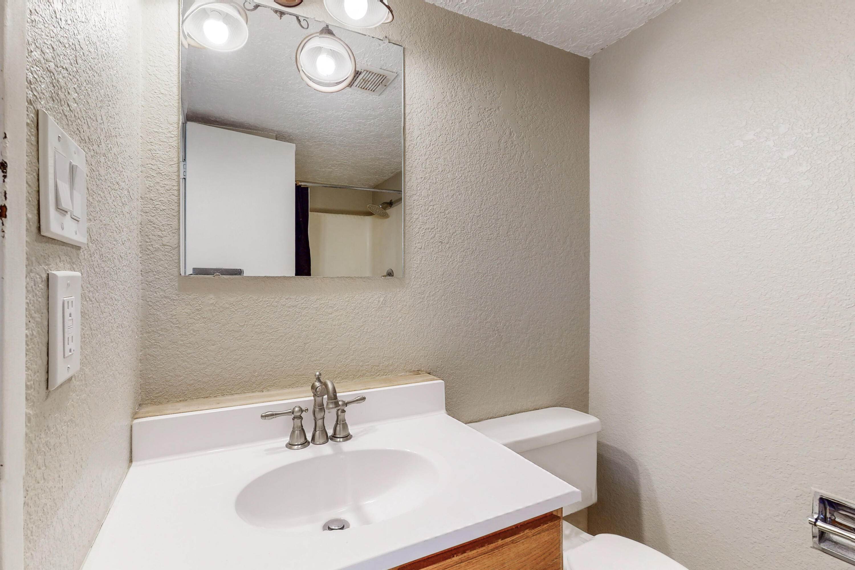 6041 Sequoia # B10 Road NW