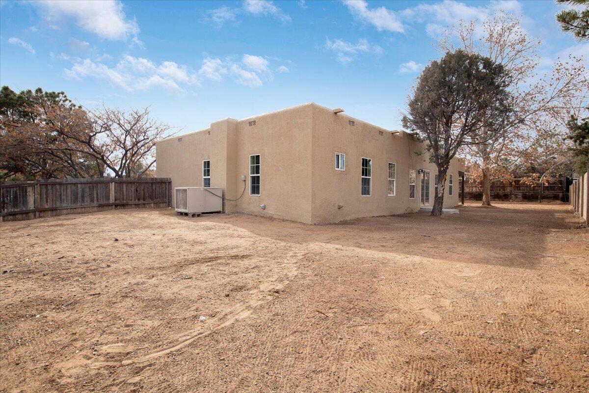 5417 CHAPEL Drive NW