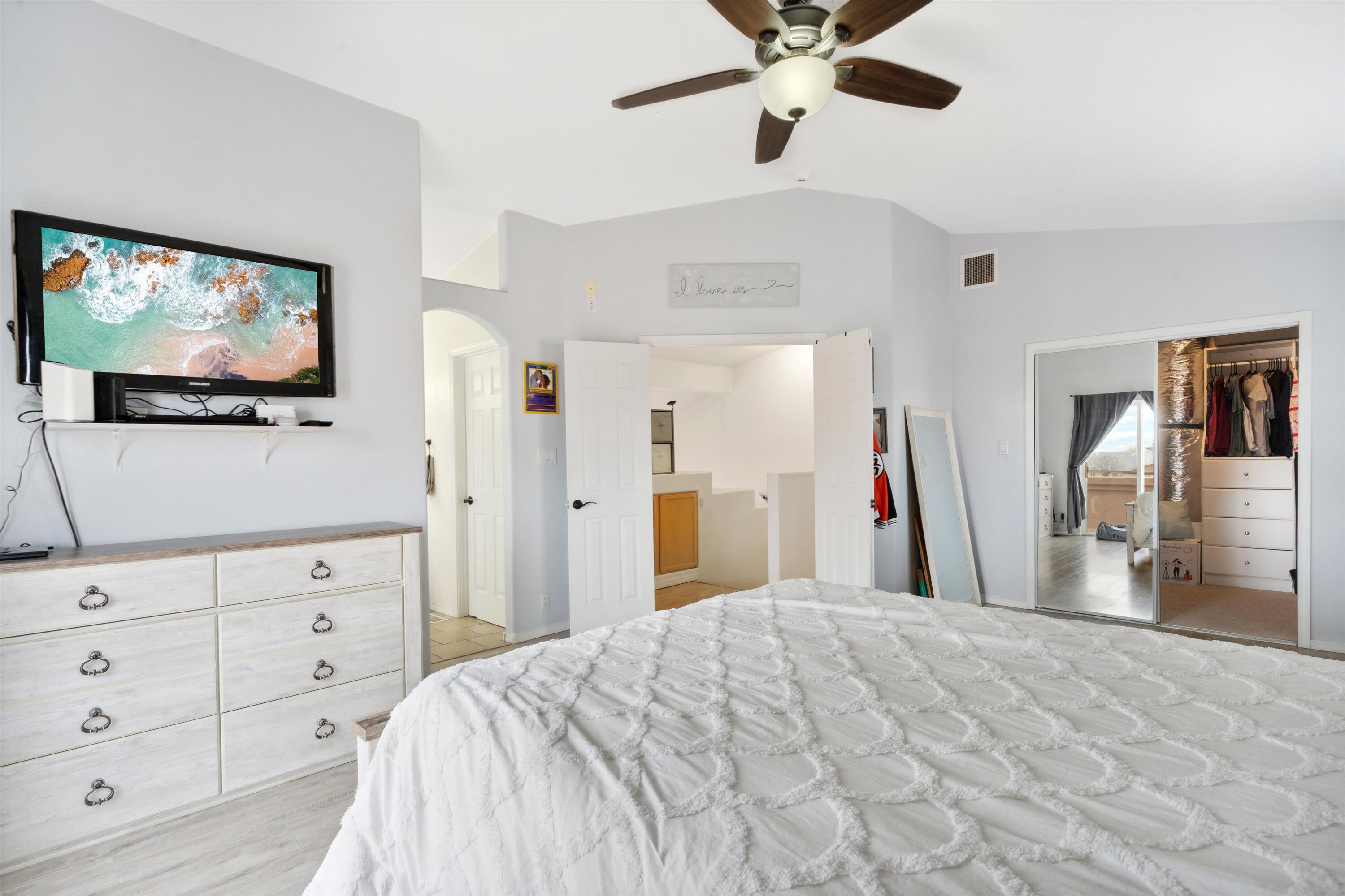 10520 TAURUS Court NW