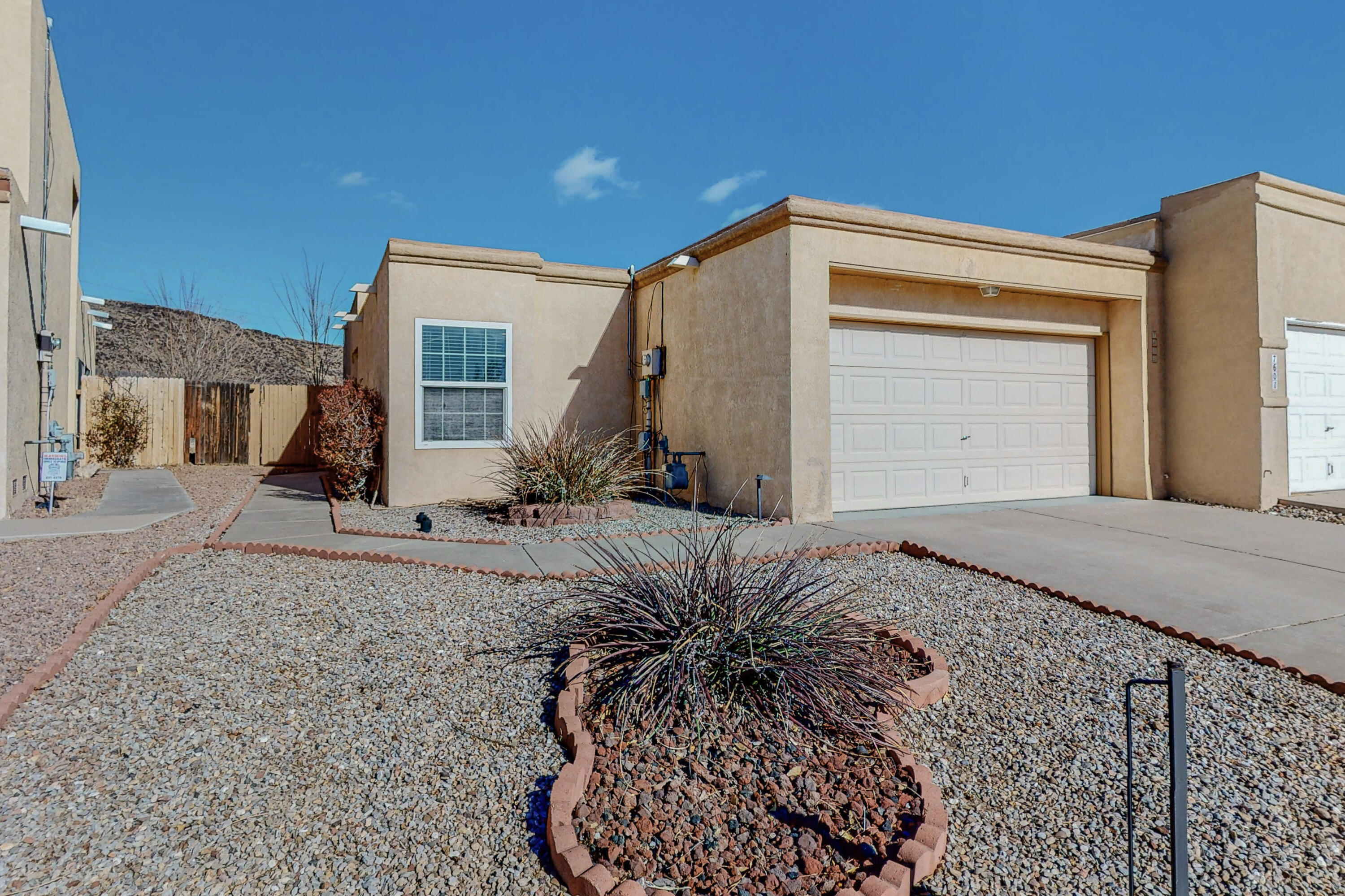7605 CLEGHORN Court NW