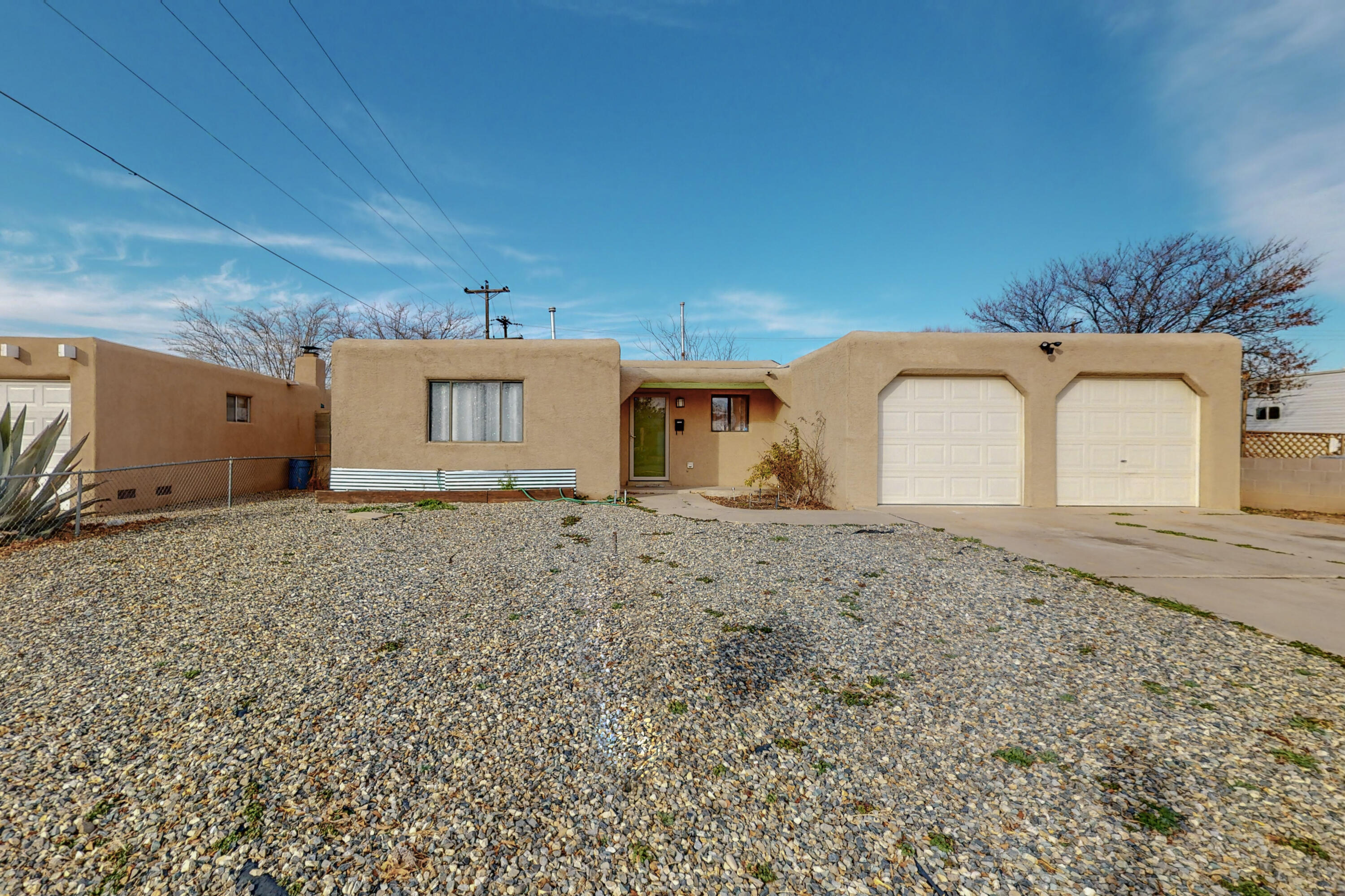 8309 FRUIT Avenue NE