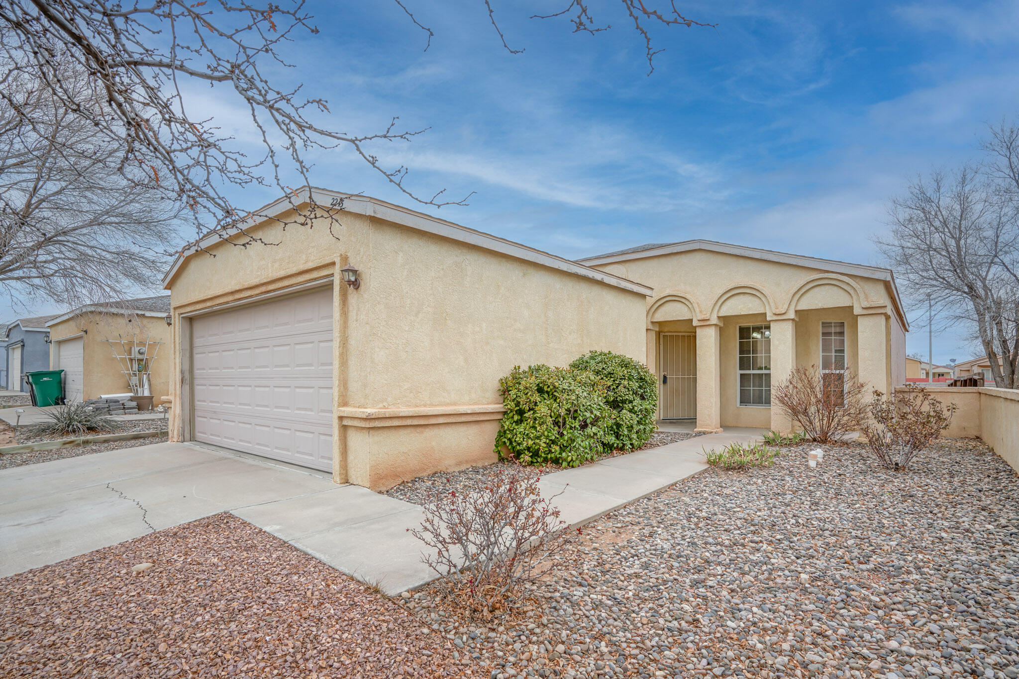 2245 HIGH DESERT Circle NE